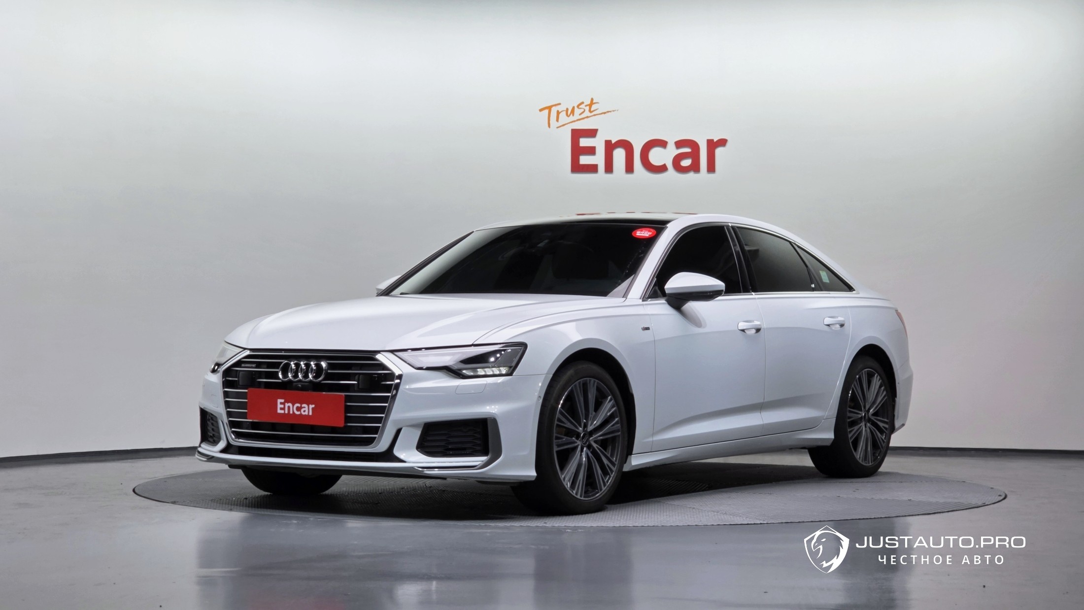 Автомобиль Audi A6