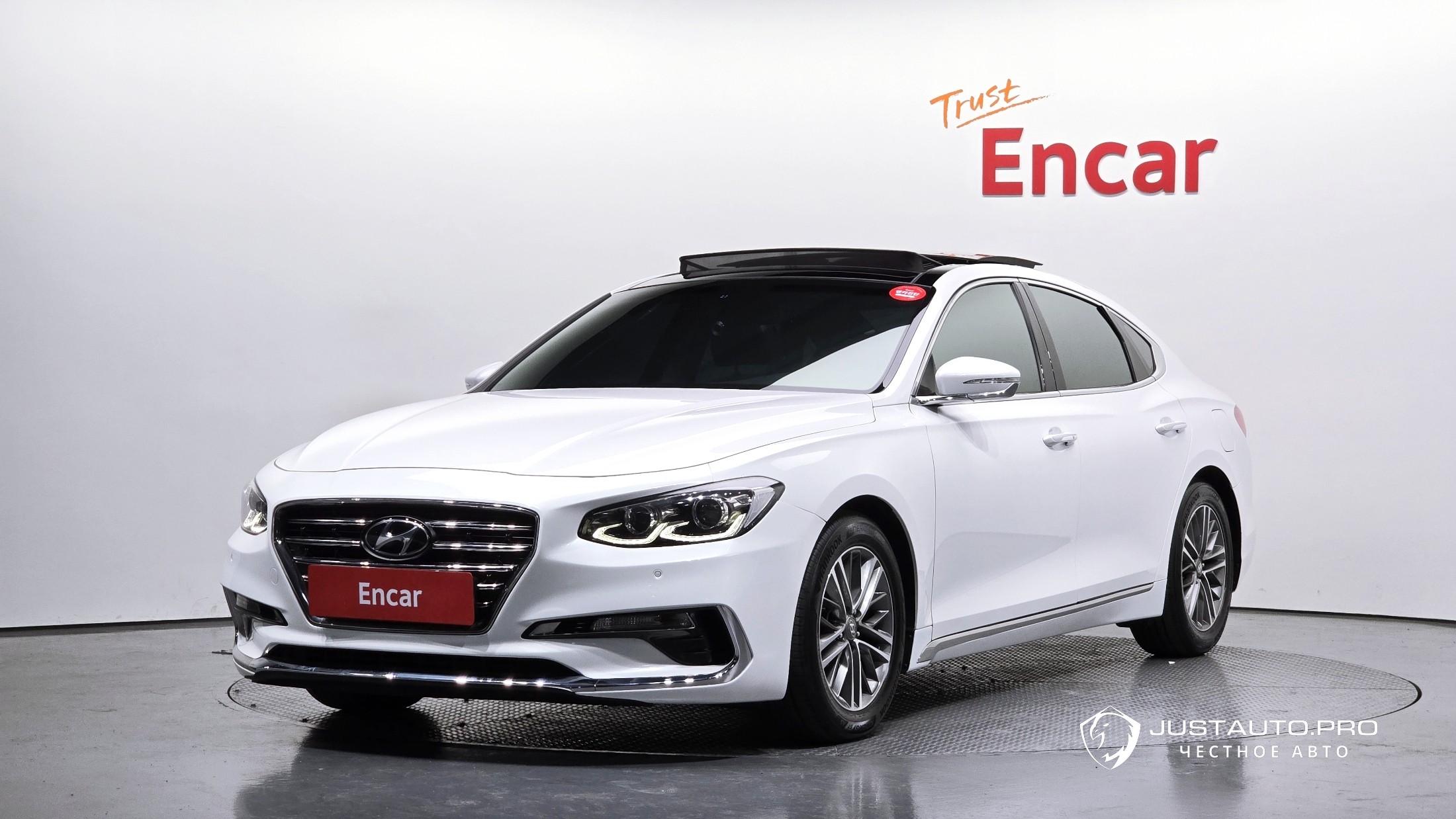 Автомобиль Hyundai Grandeur