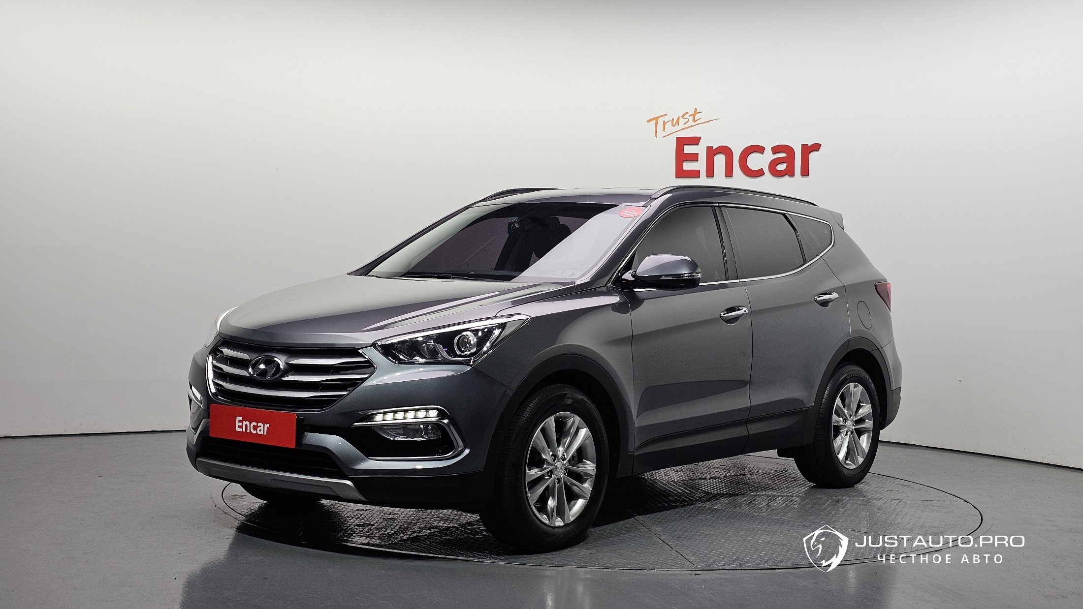 Автомобиль Hyundai Santafe