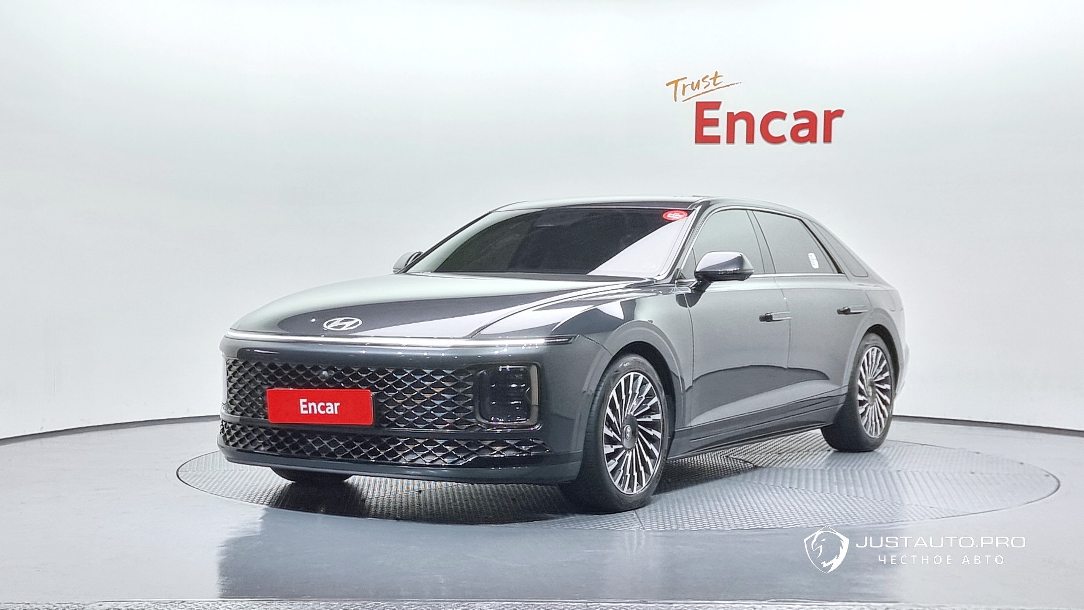 Автомобиль Hyundai Grandeur