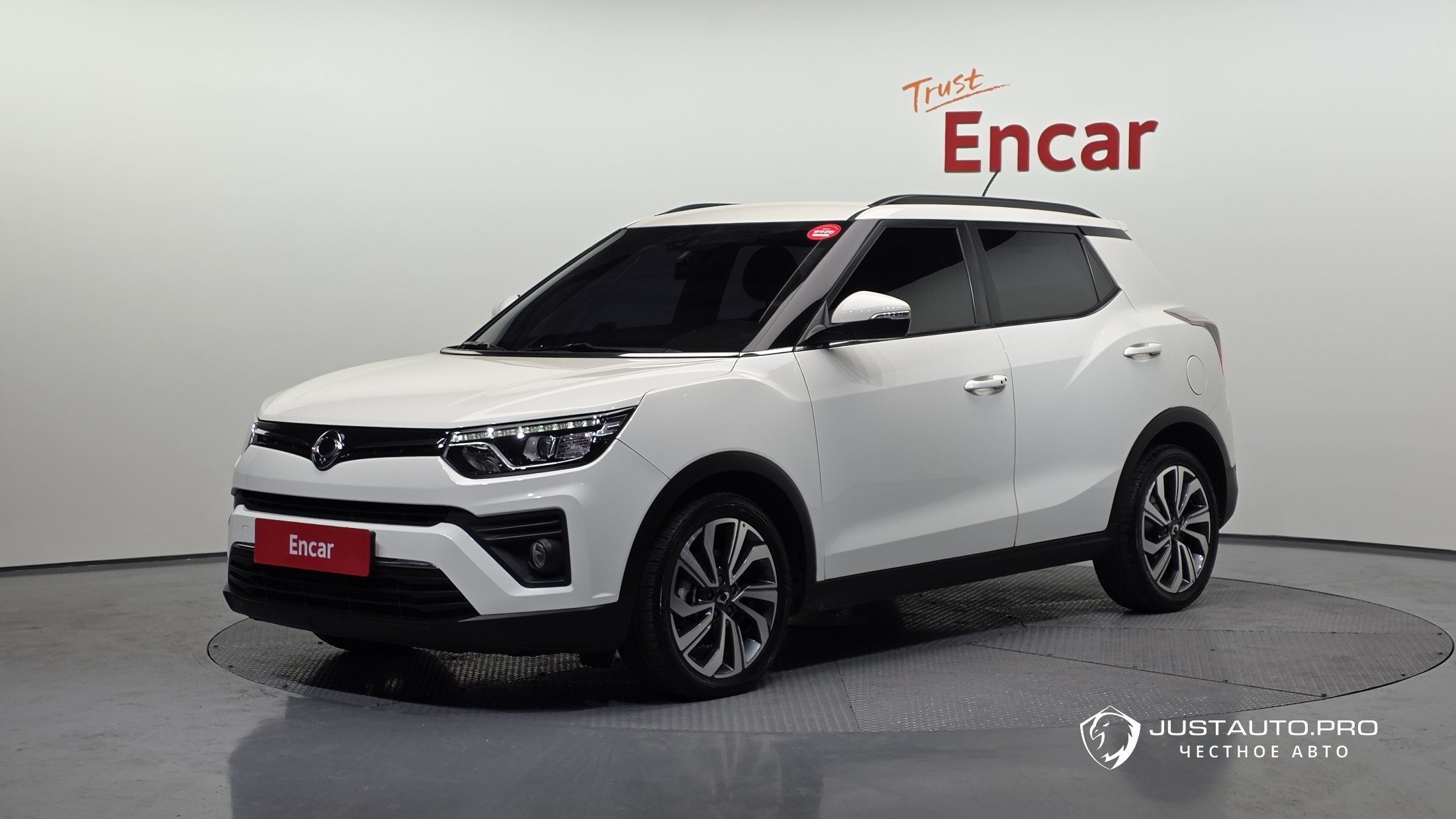 Автомобиль KG_Mobility_Ssangyong TIBOLI