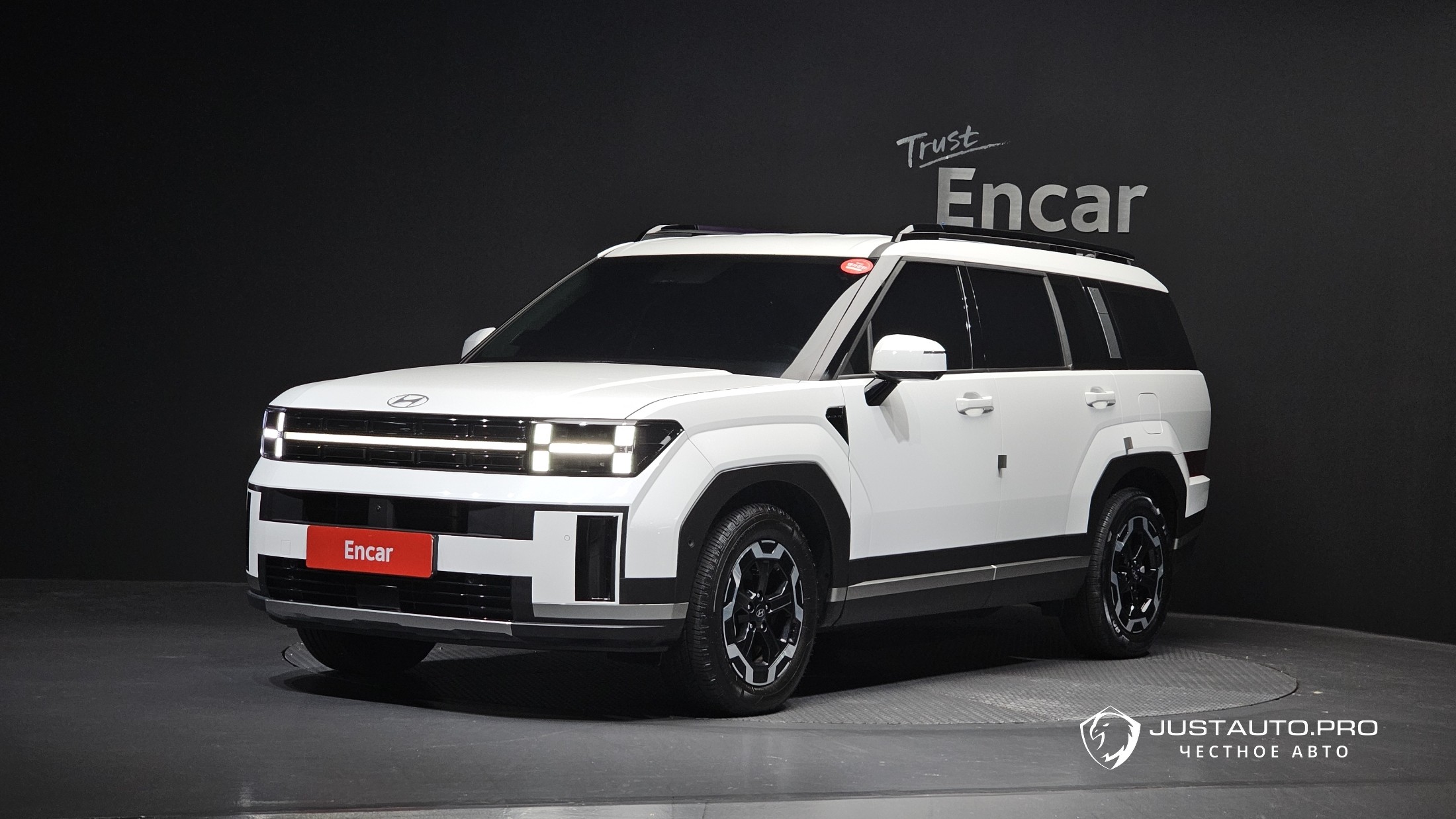 Автомобиль Hyundai Santafe