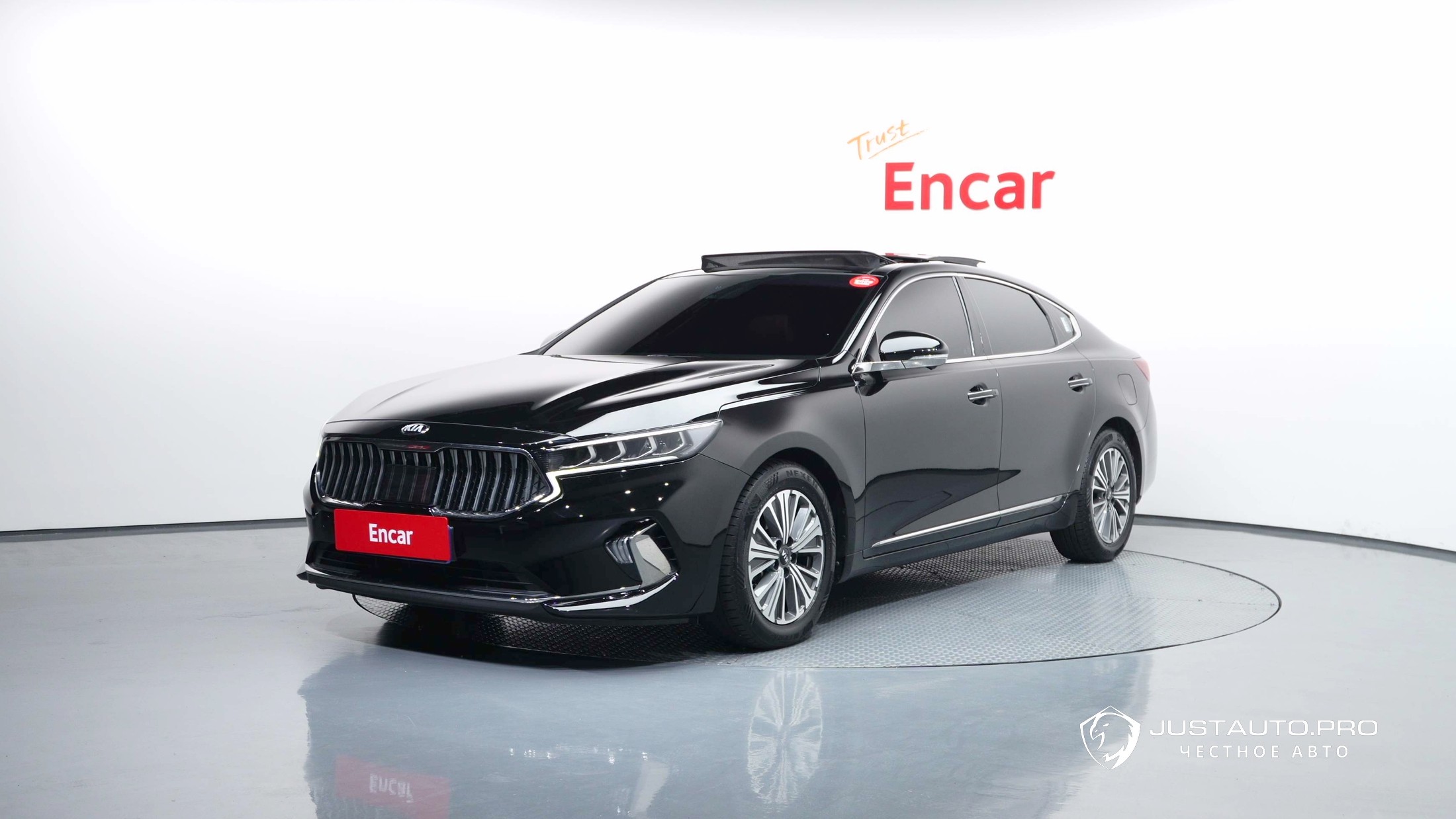 Автомобиль Kia K7