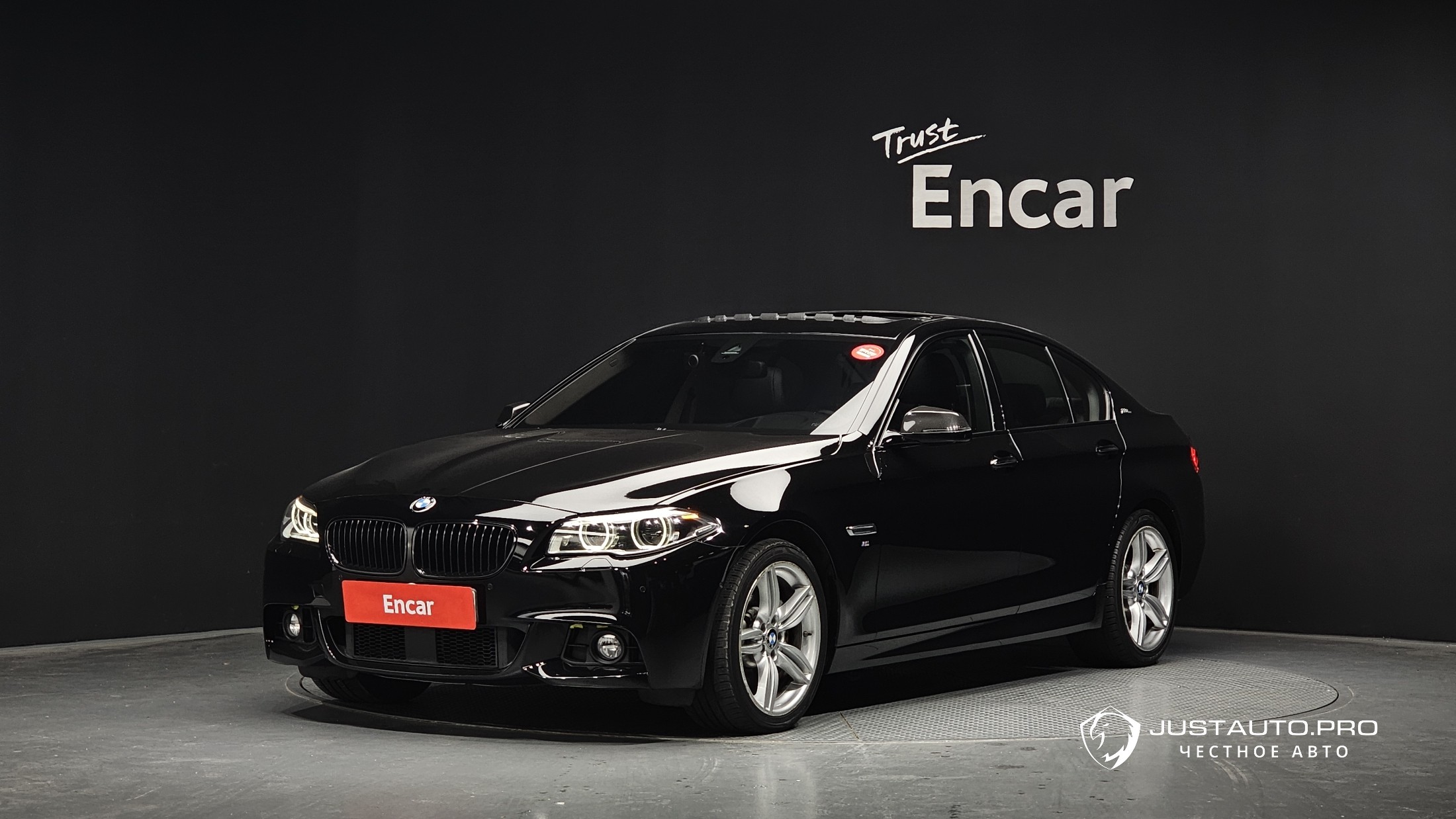 Автомобиль BMW 5-Series