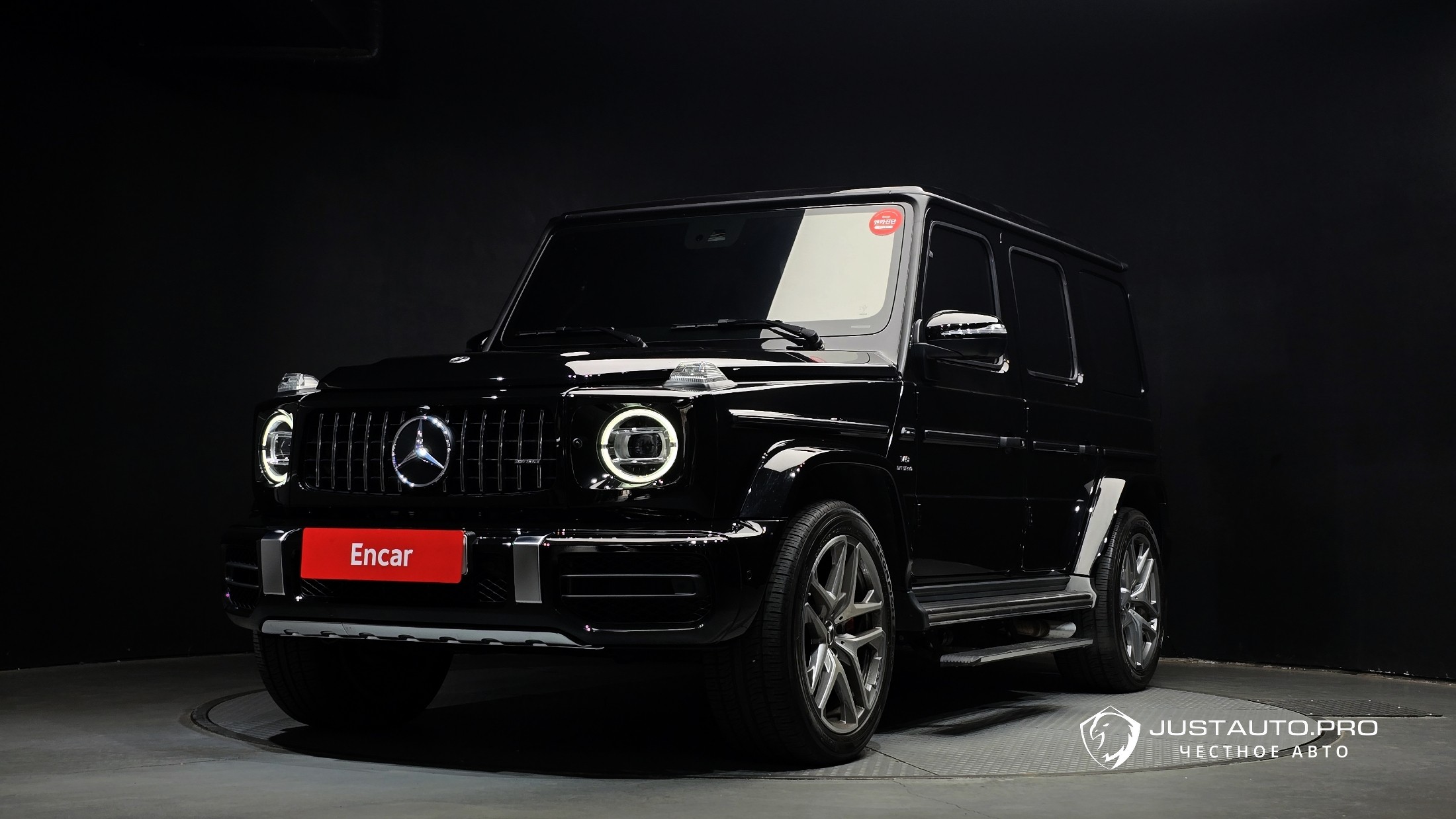 Автомобиль Mercedes-Benz G-Class