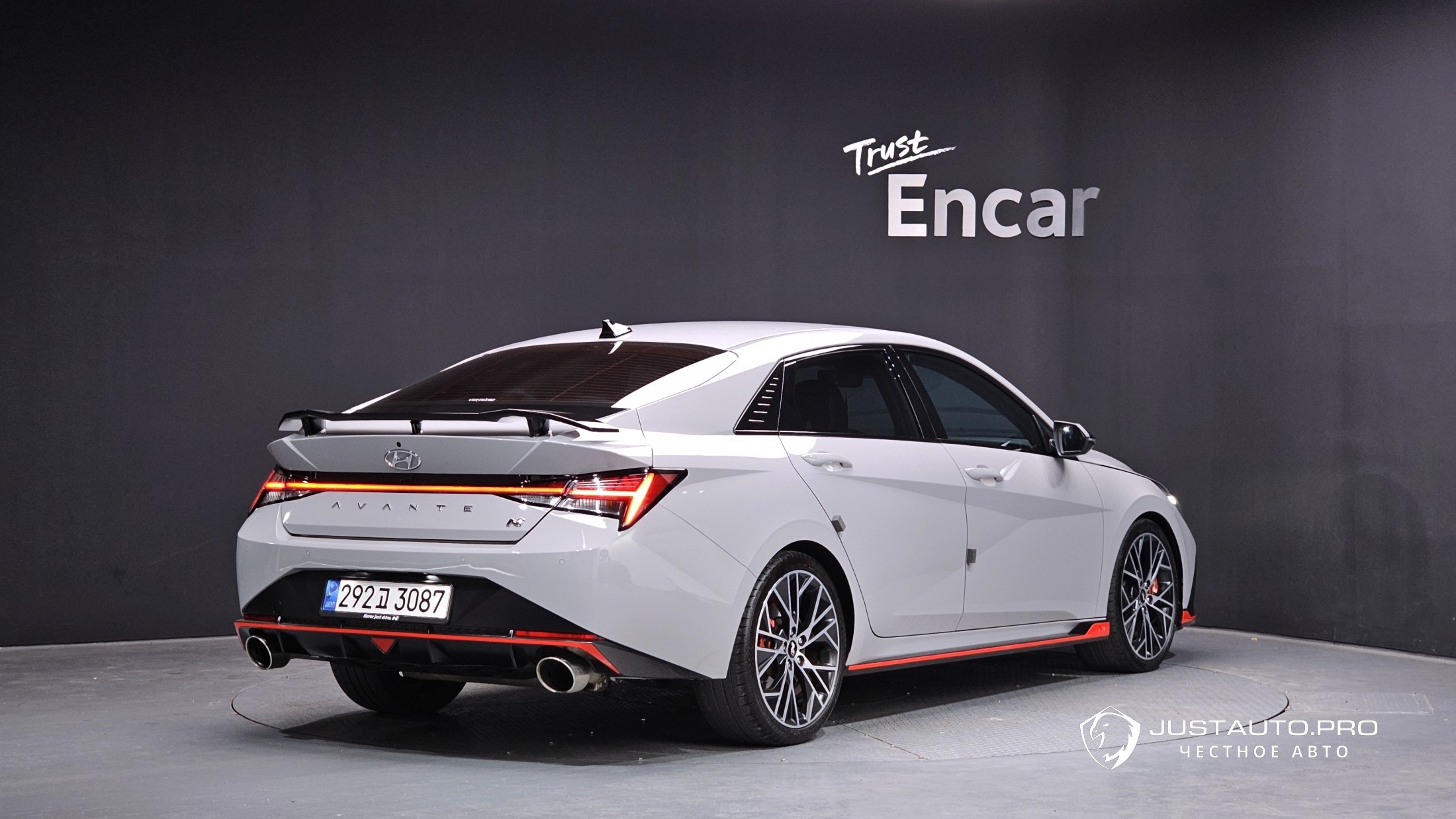 Автомобиль Hyundai AVANTE