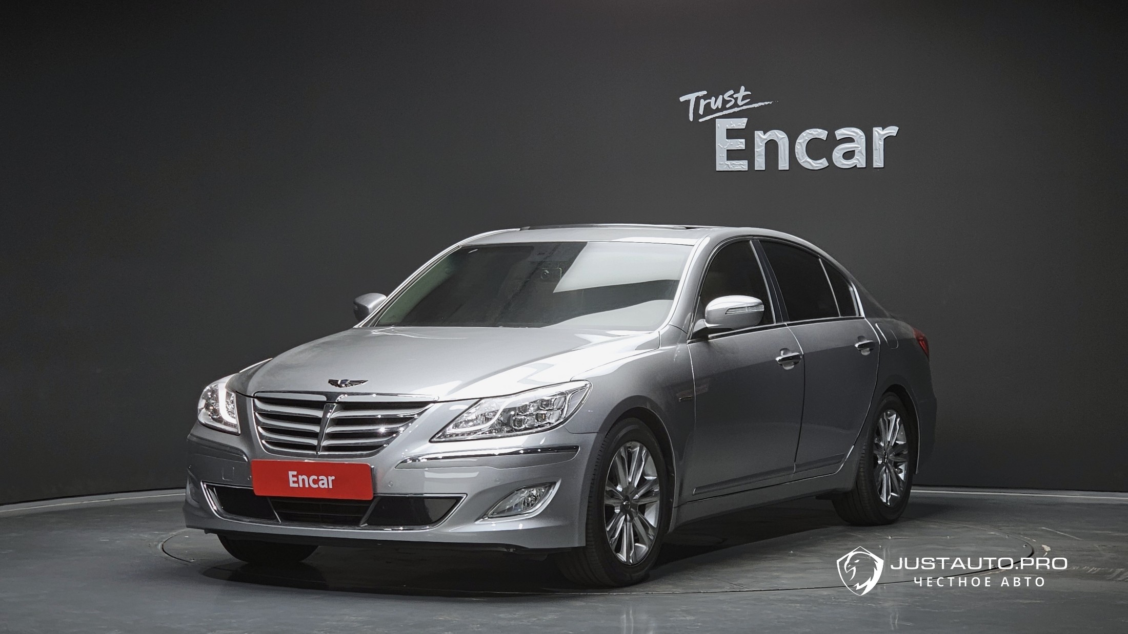 Автомобиль Hyundai Genesis
