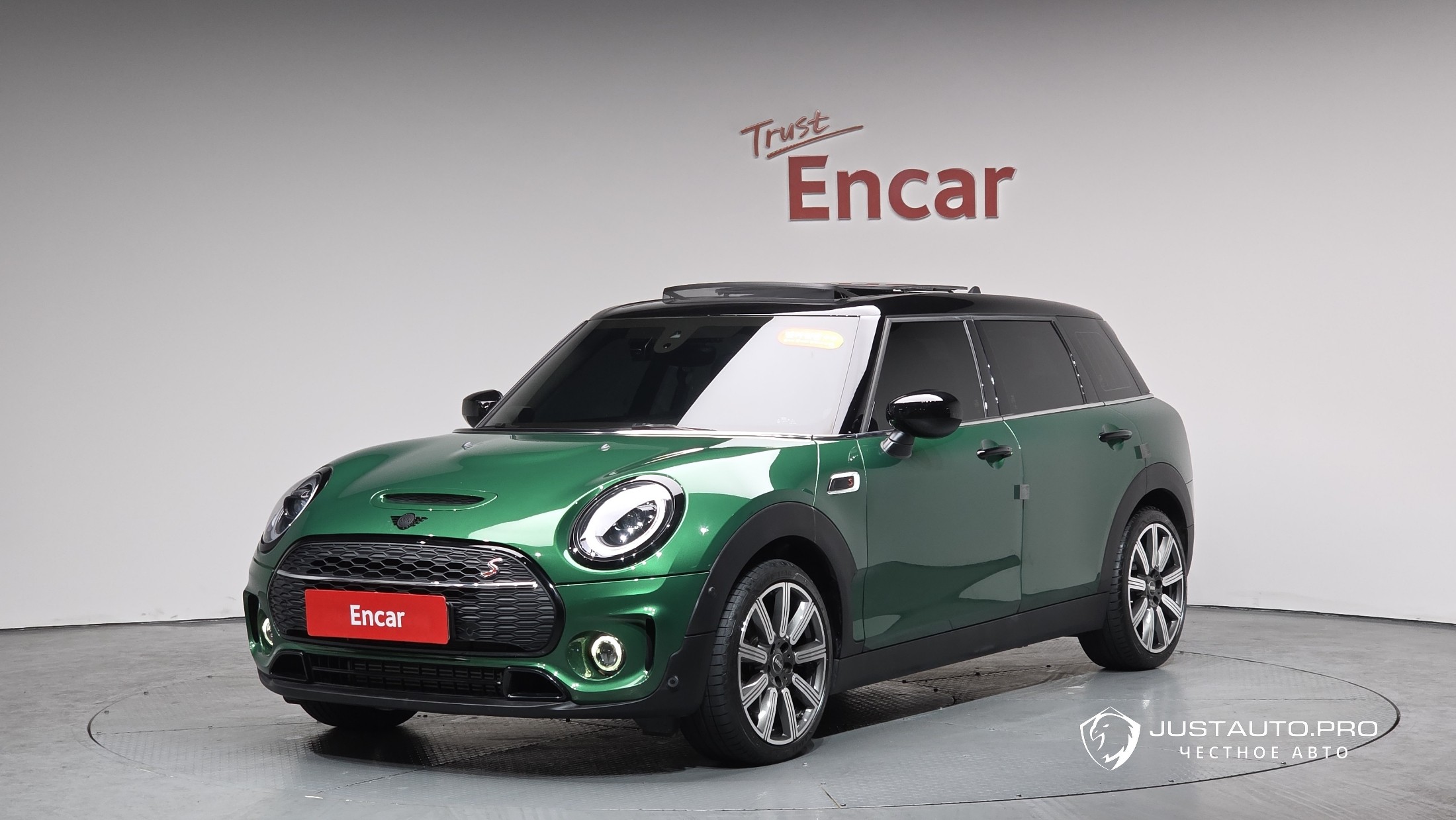 Автомобиль Mini Clubman