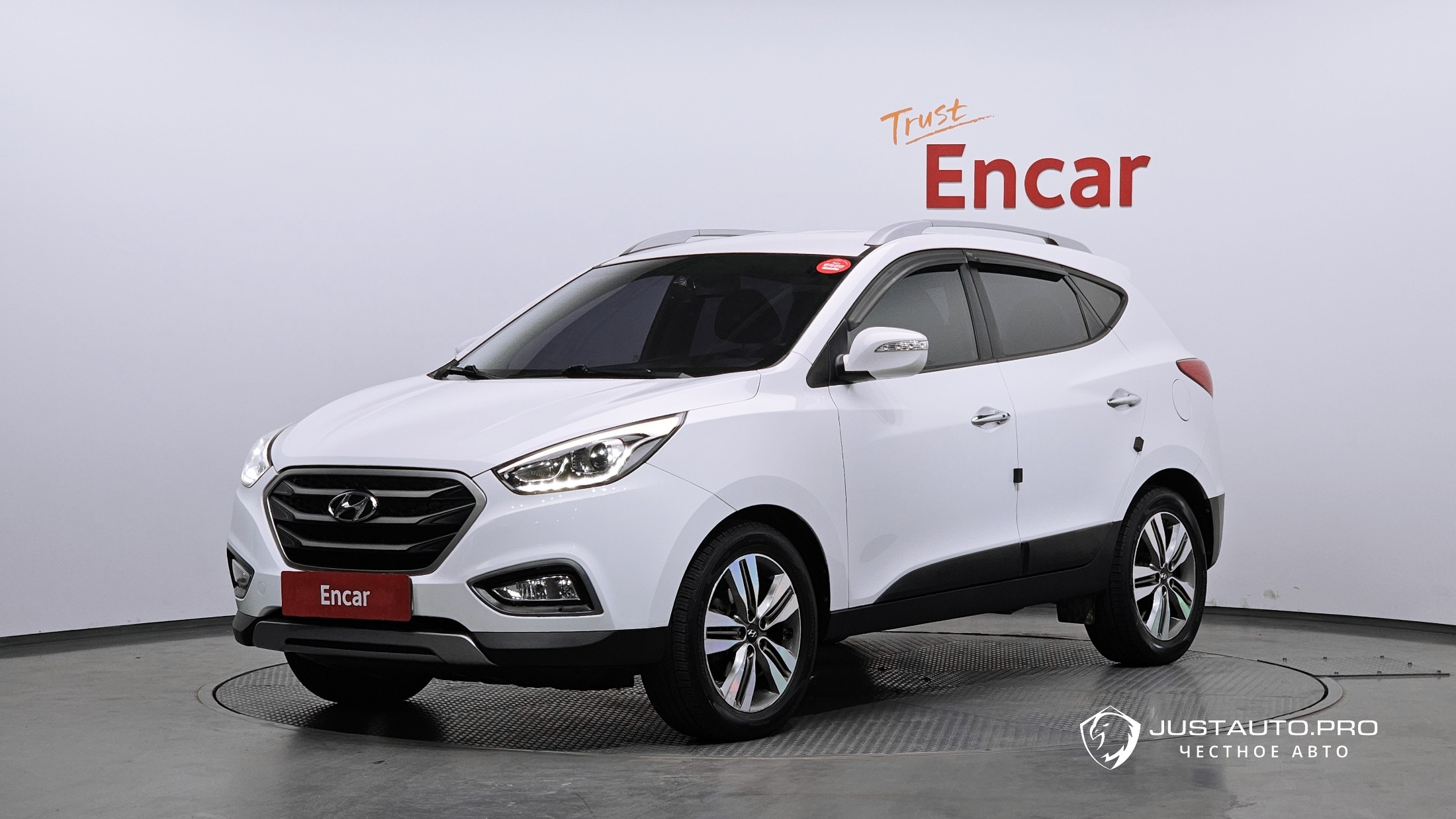Автомобиль Hyundai Tucson