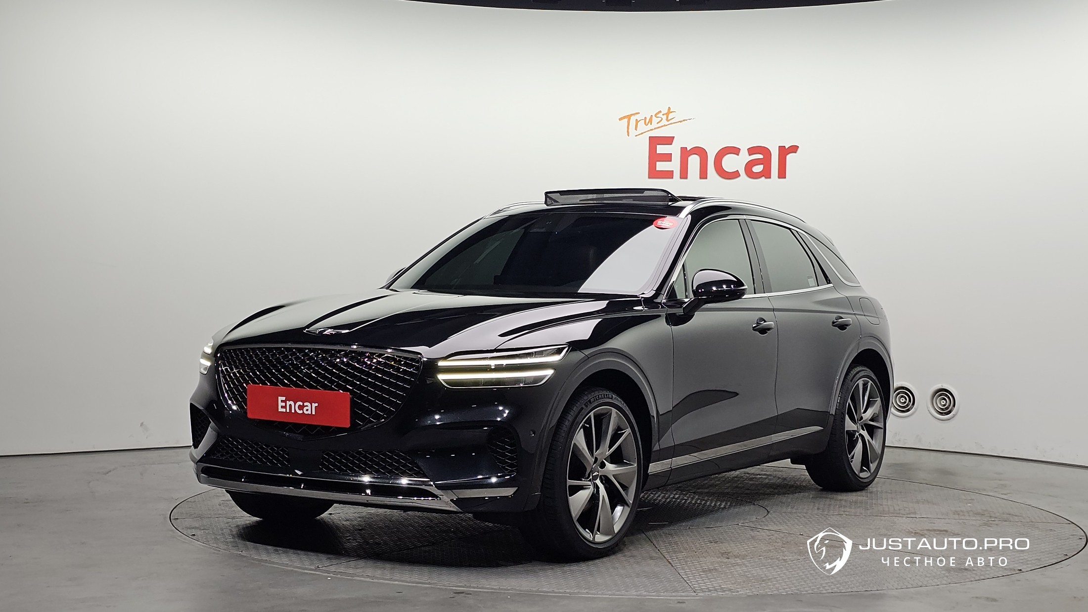 Автомобиль Genesis GV70