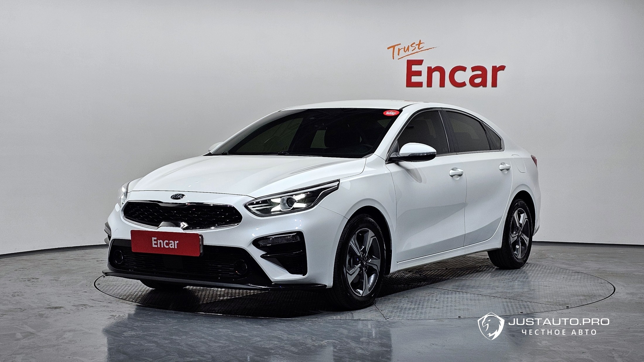 Автомобиль Kia K3