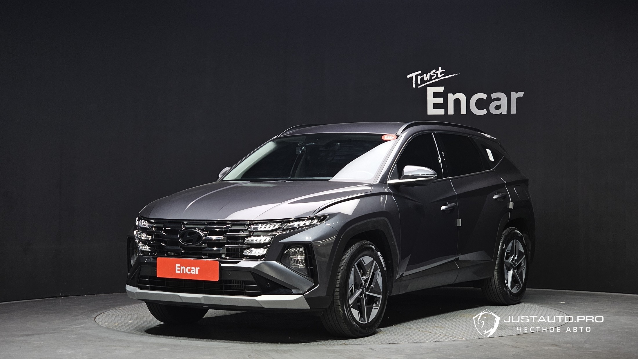 Автомобиль Hyundai Tucson