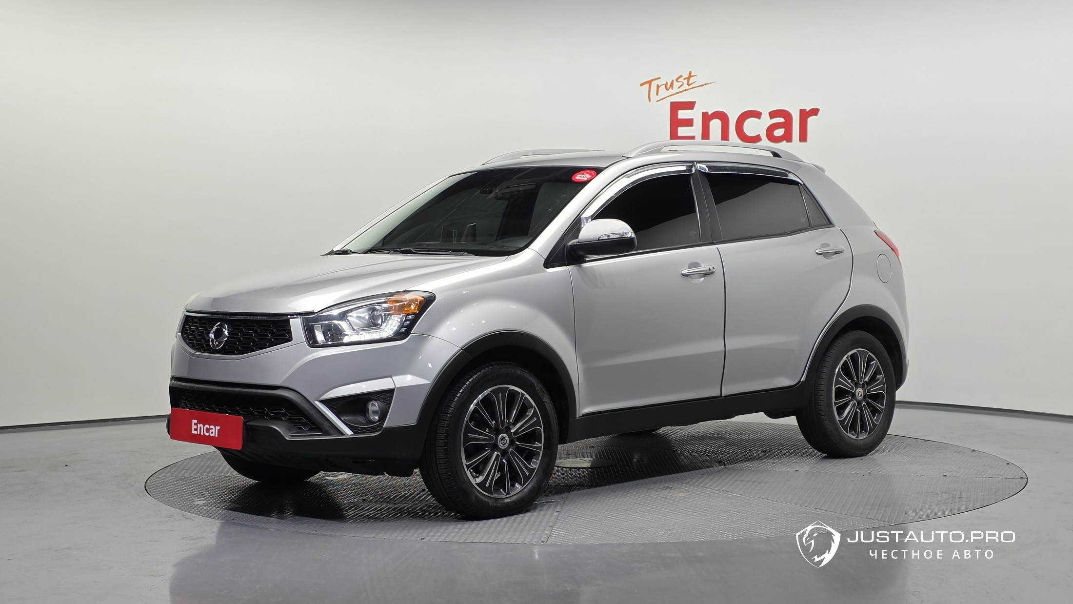 Автомобиль KG_Mobility_Ssangyong KORANDO