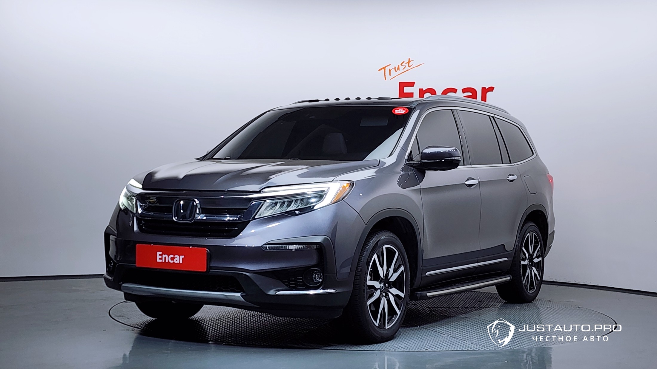 Автомобиль Honda Pilot