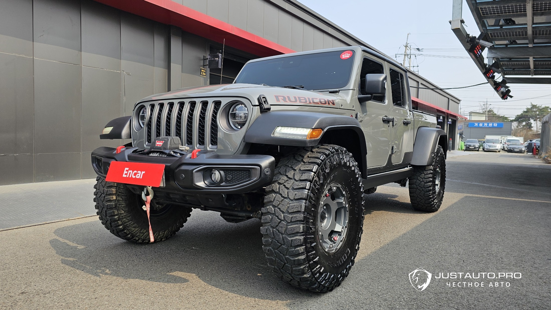 Автомобиль Jeep Gladiator