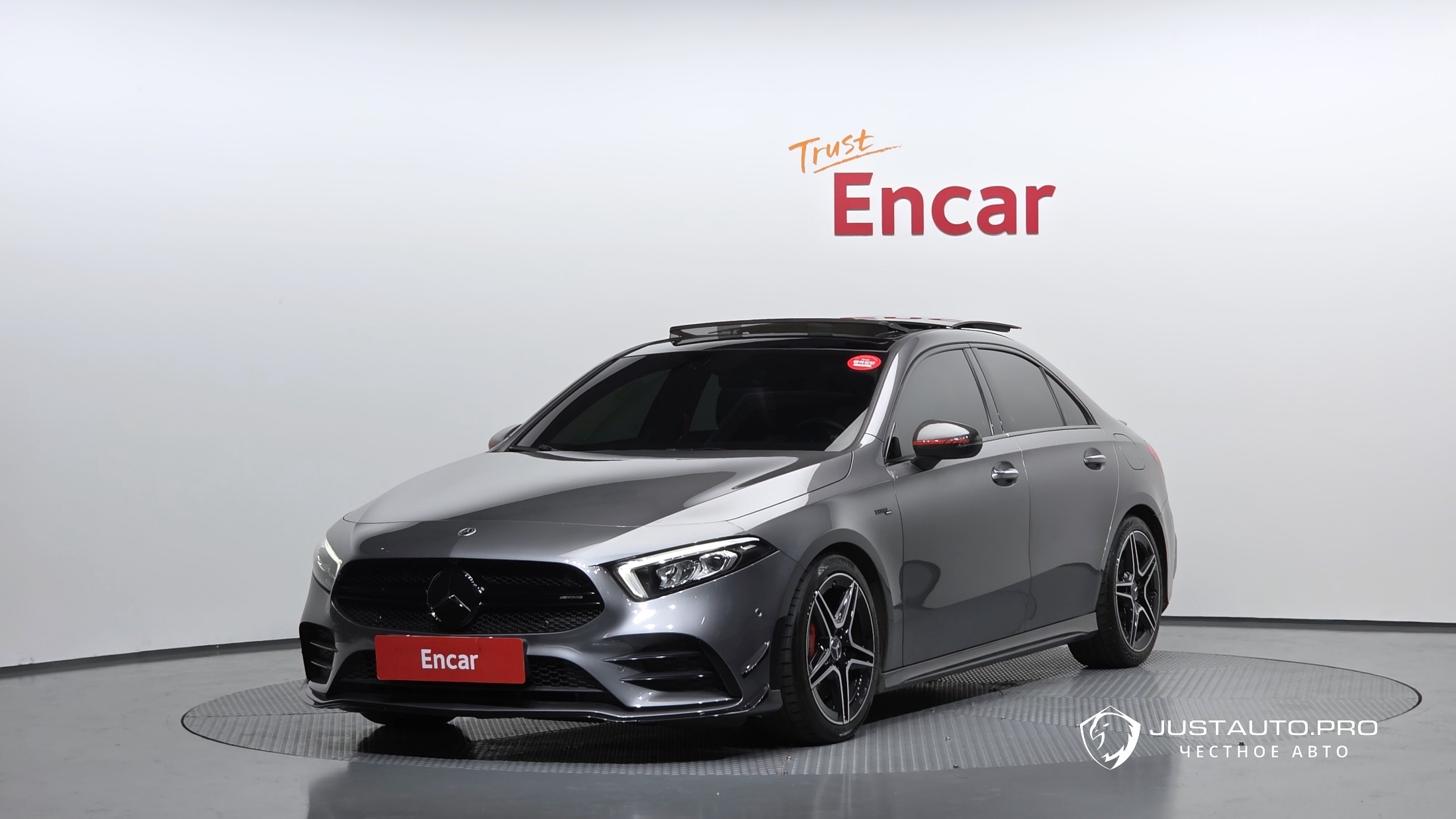 Автомобиль Mercedes-Benz A-Class