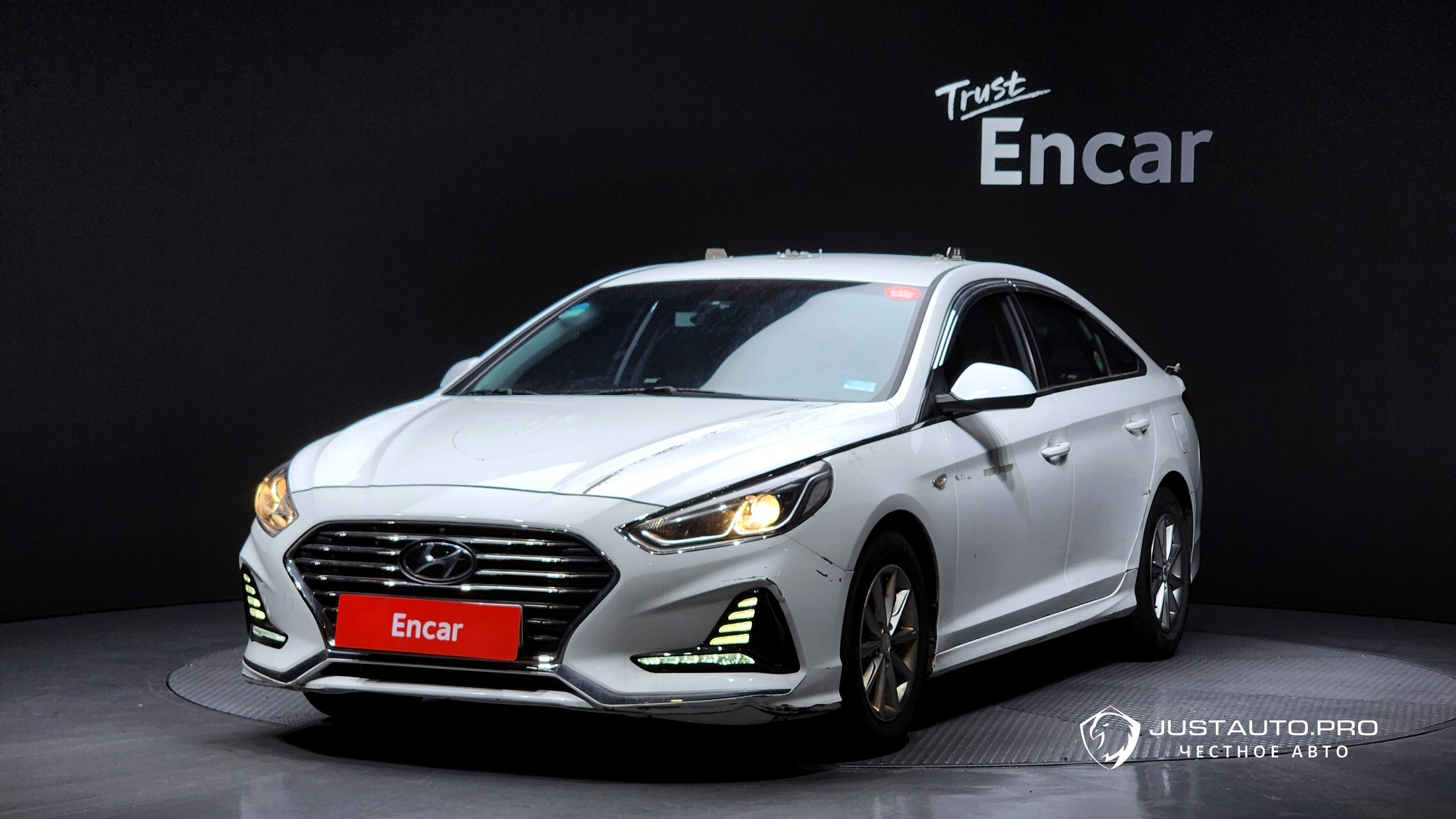 Автомобиль Hyundai Sonata