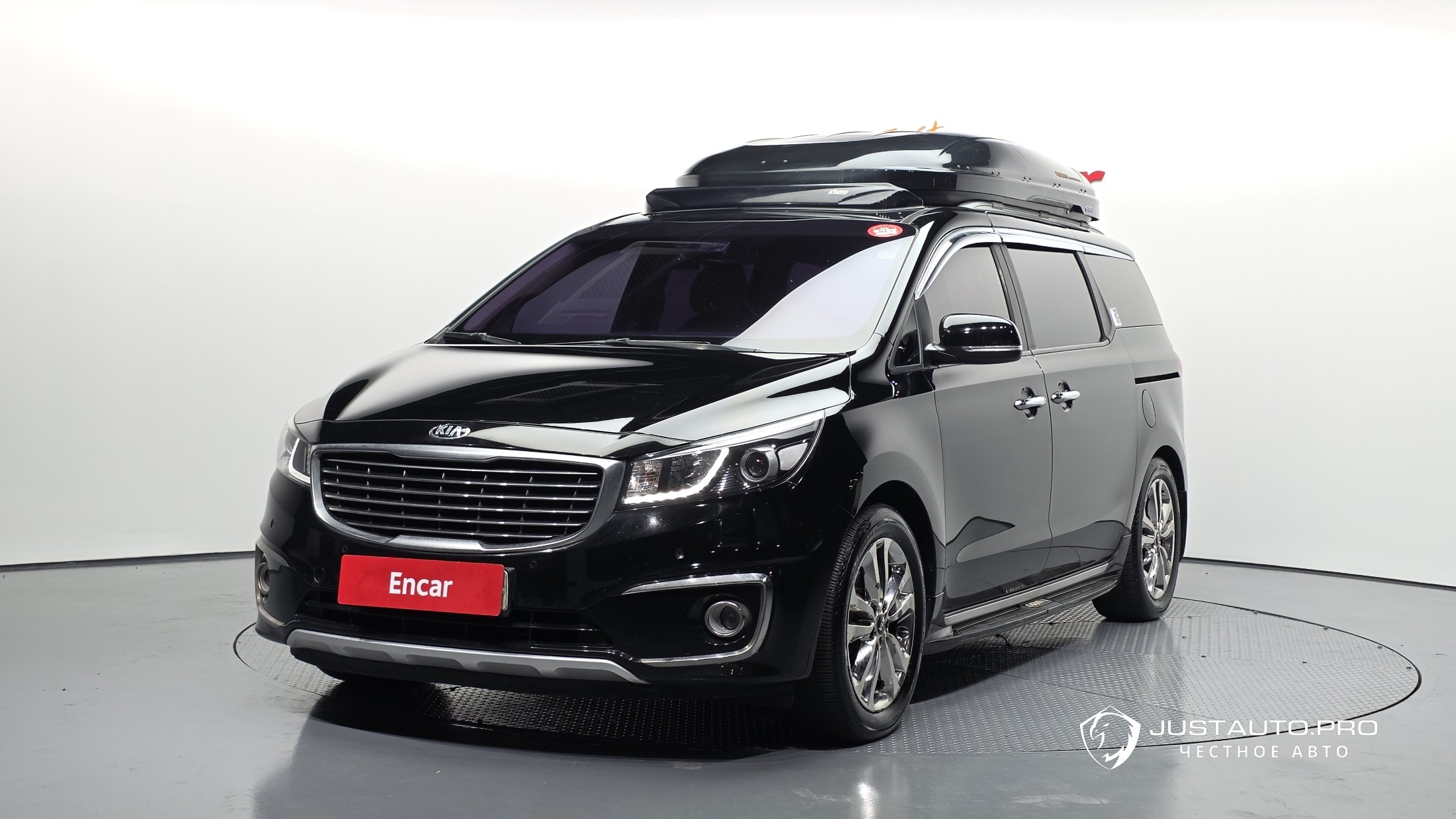 Автомобиль Kia Canival