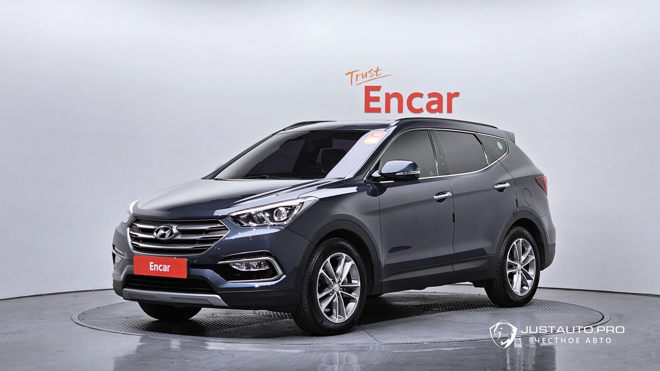 Автомобиль Hyundai Santafe