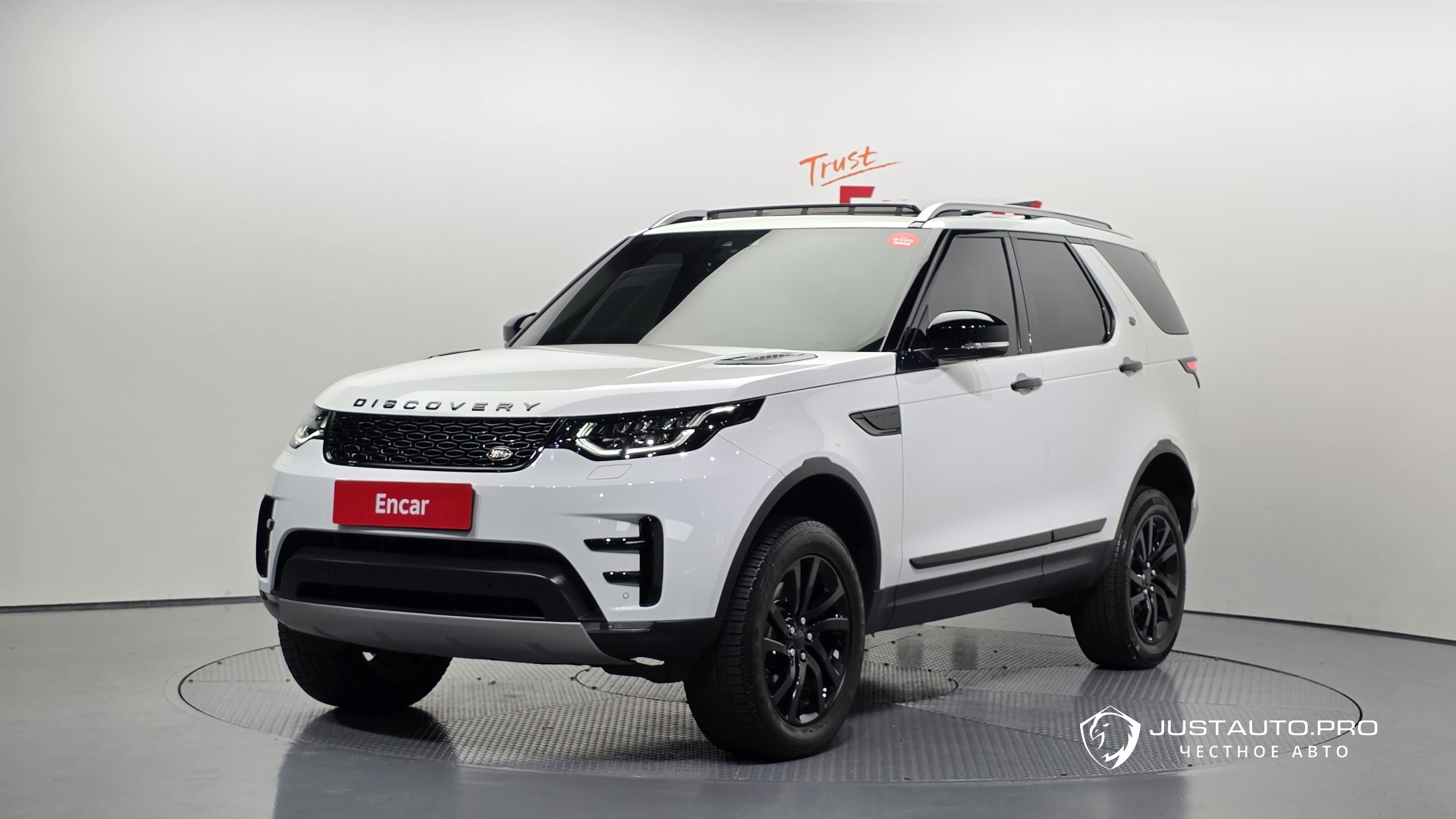 Автомобиль Land Rover Discovery