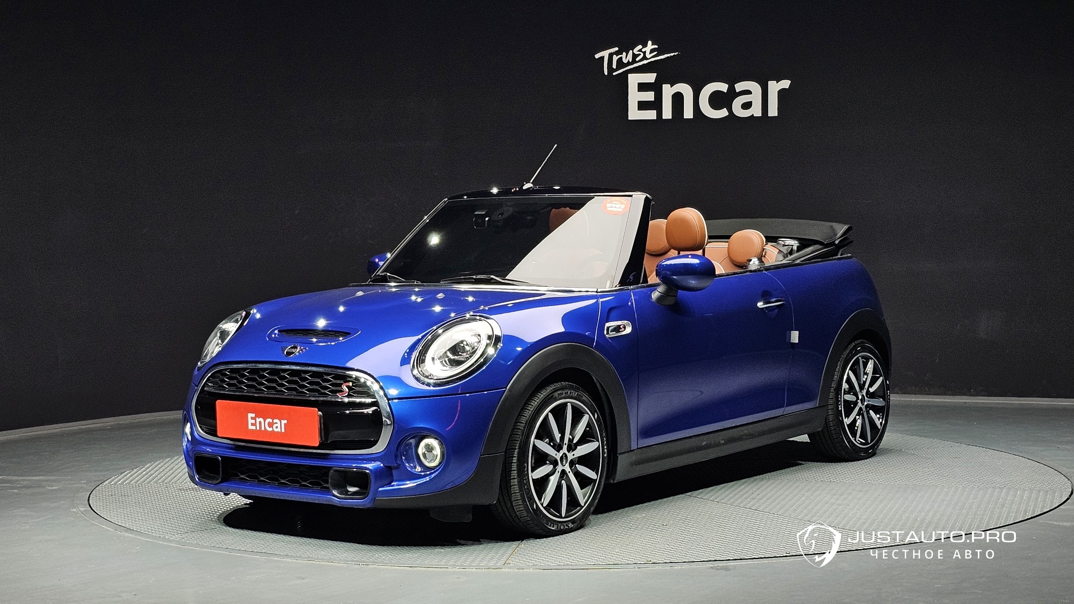 Автомобиль Mini Cooper Convertible
