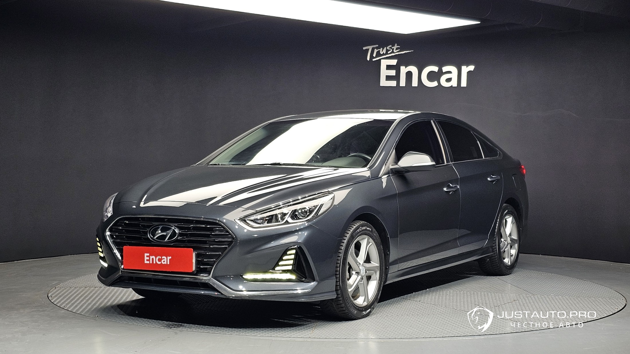 Автомобиль Hyundai Sonata