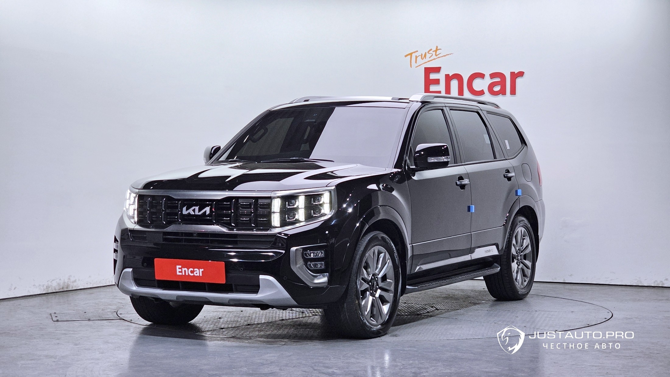 Автомобиль Kia Mohave