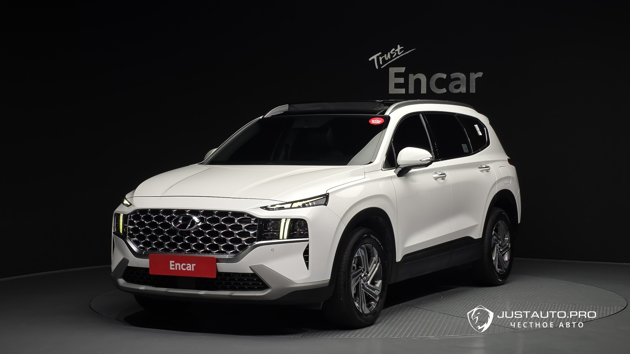 Автомобиль Hyundai Santafe