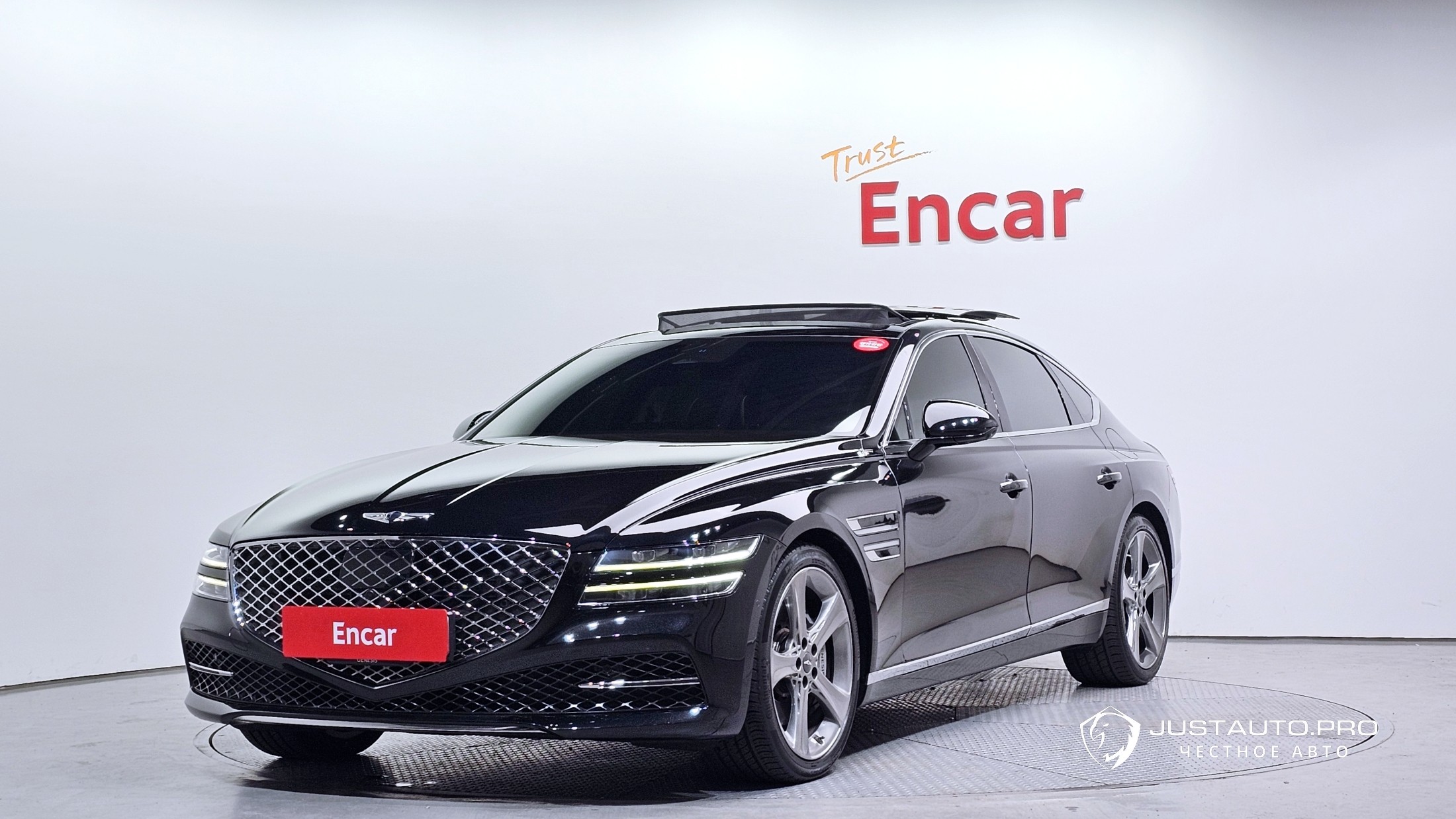 Автомобиль Genesis G80