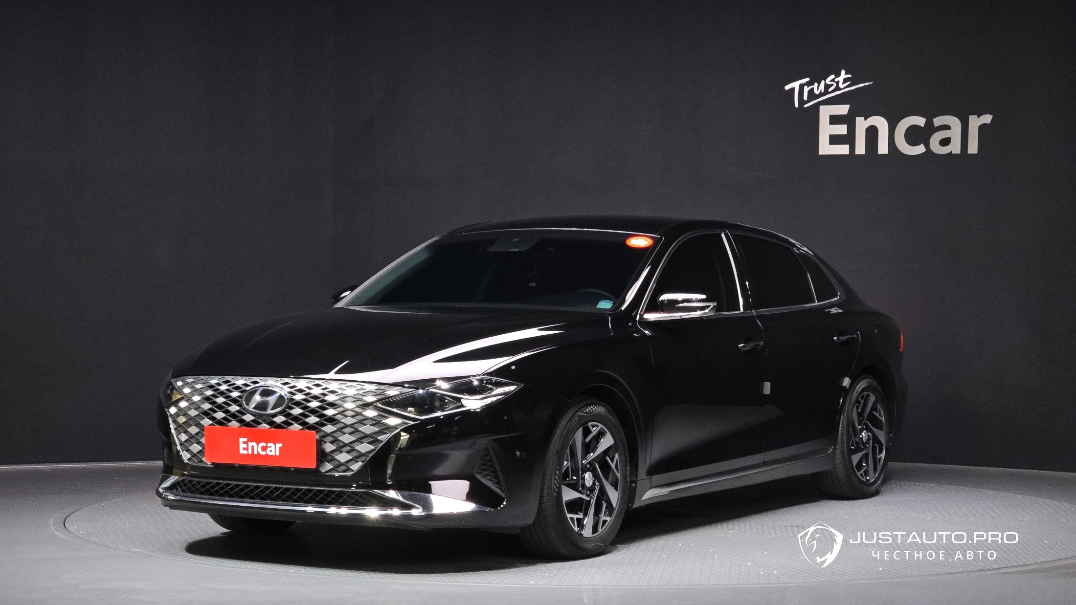 Автомобиль Hyundai Grandeur
