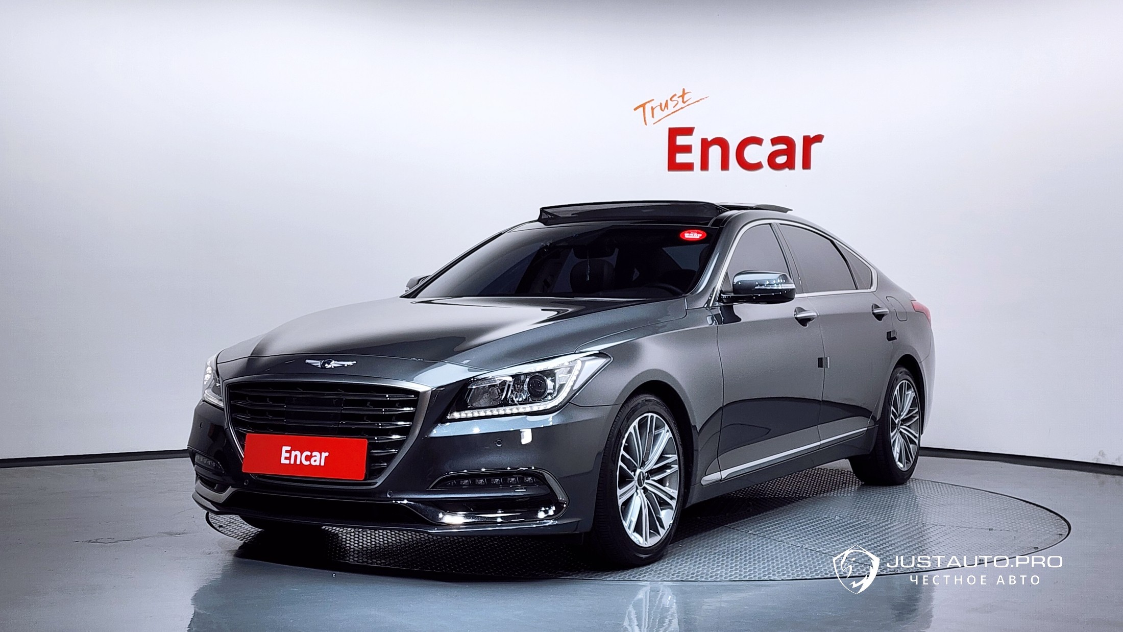 Автомобиль Genesis G80