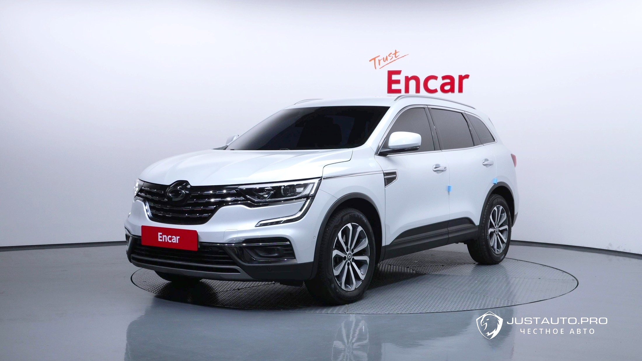 Автомобиль Renault-KoreaSamsung QM6