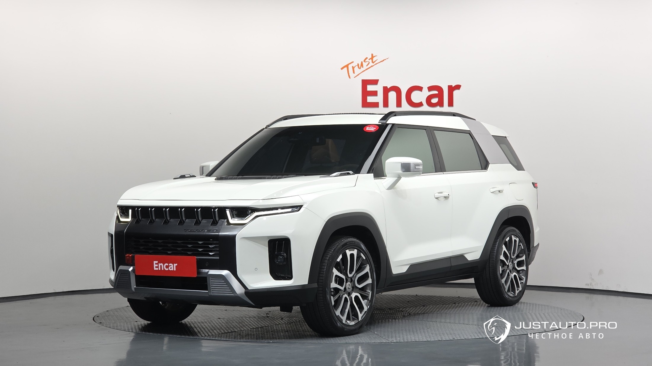 Автомобиль KG_Mobility_Ssangyong Torres