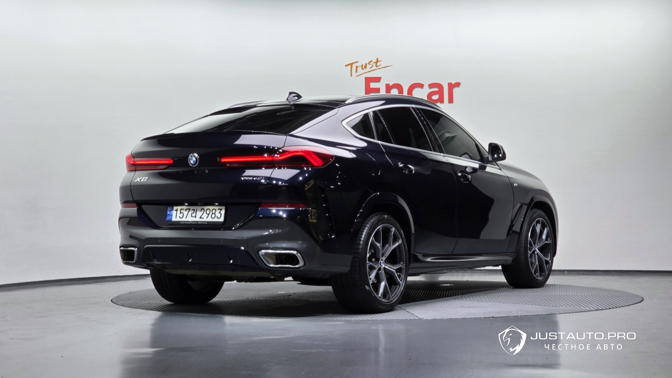 Автомобиль BMW X6