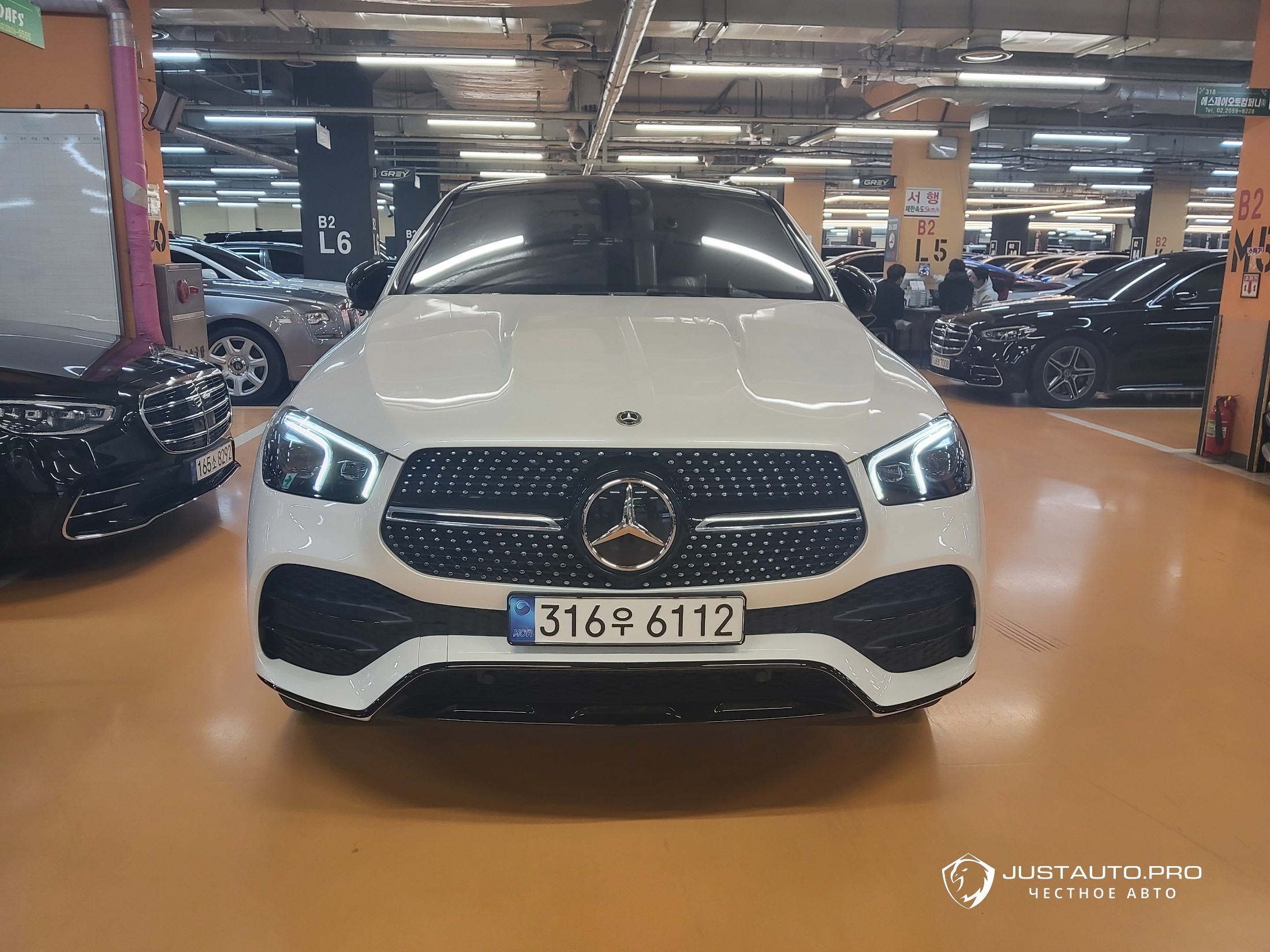 Автомобиль Mercedes-Benz GLE-Class