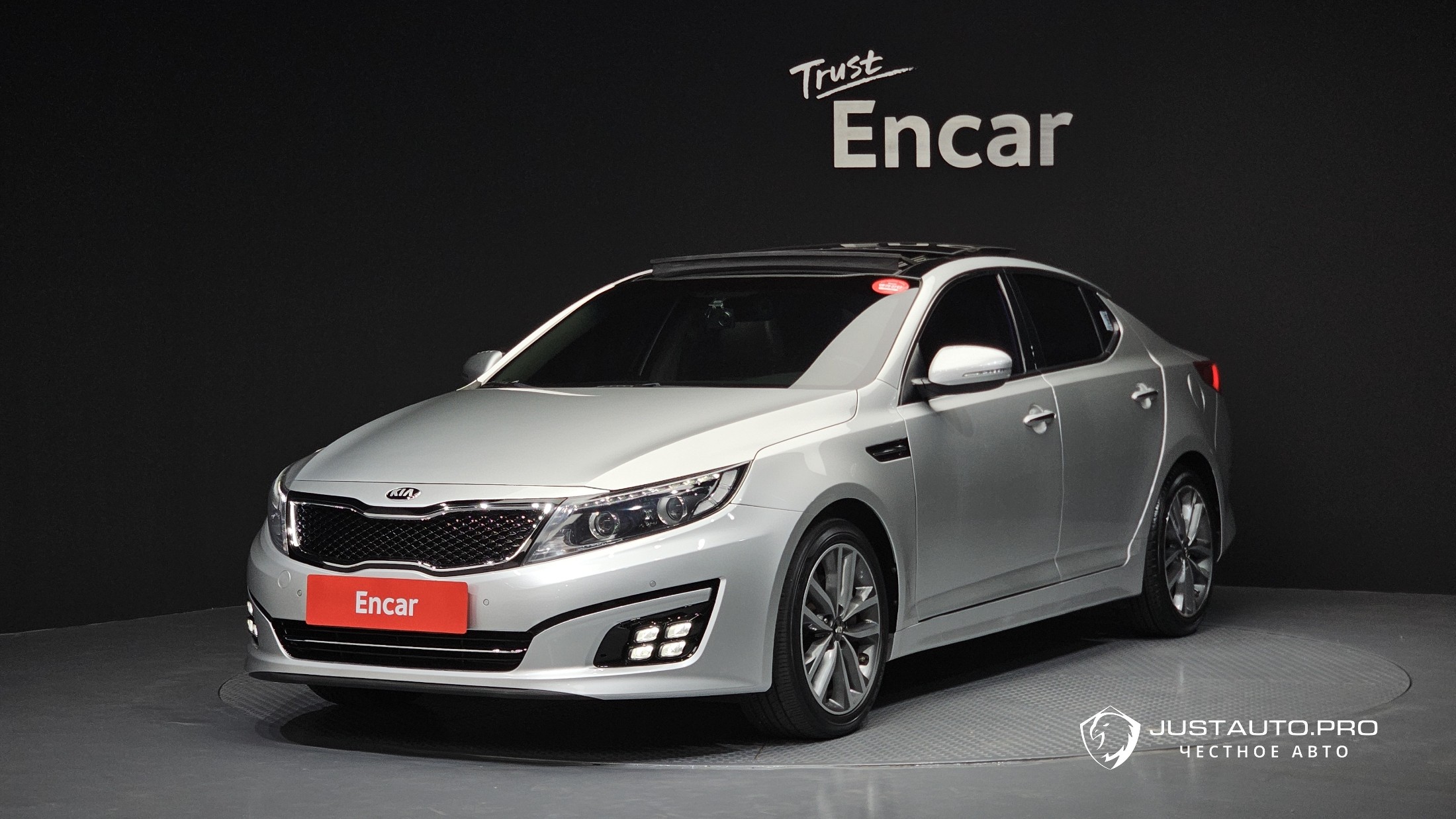 Автомобиль Kia K5