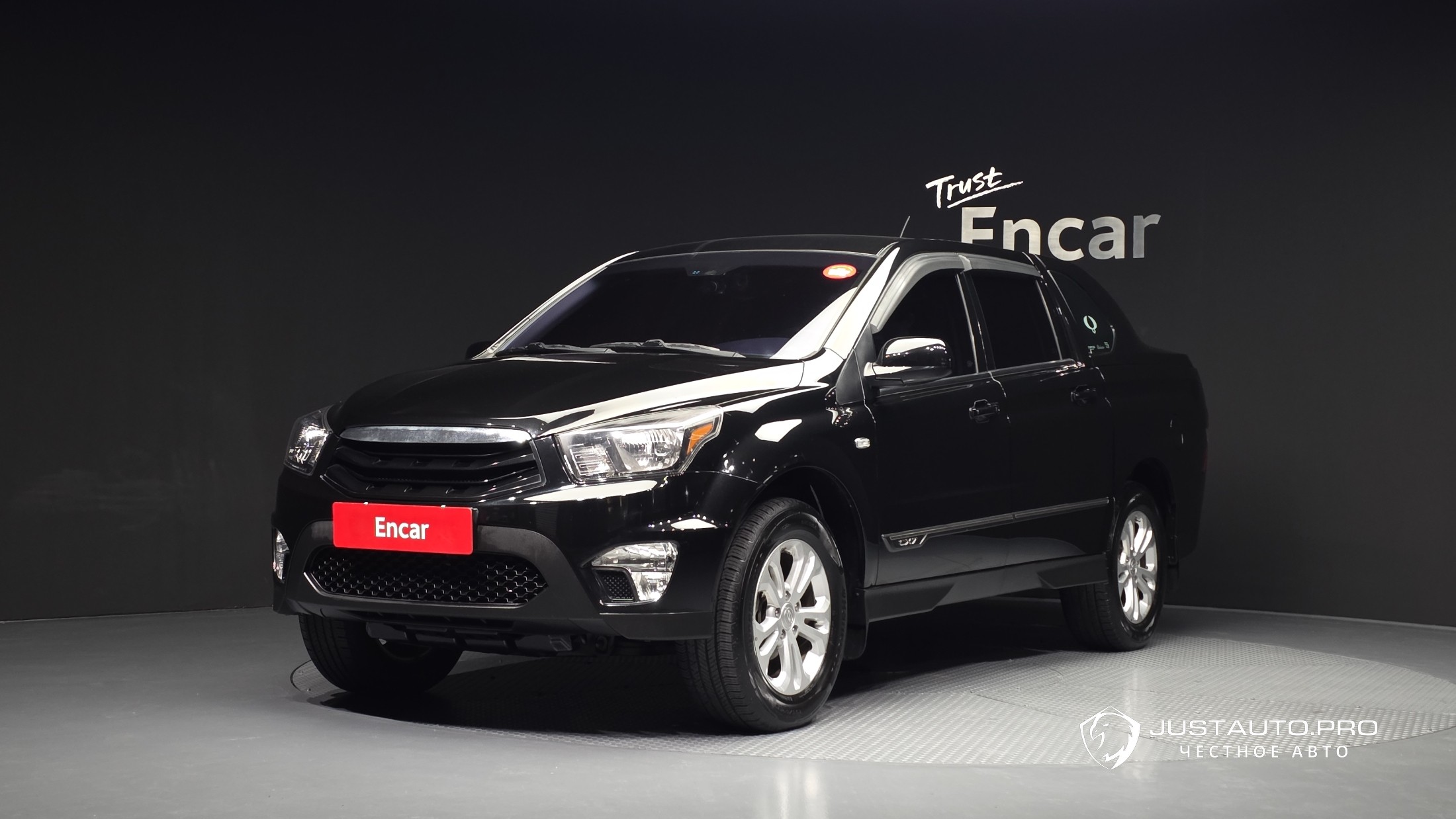 Автомобиль KG_Mobility_Ssangyong KORANDO