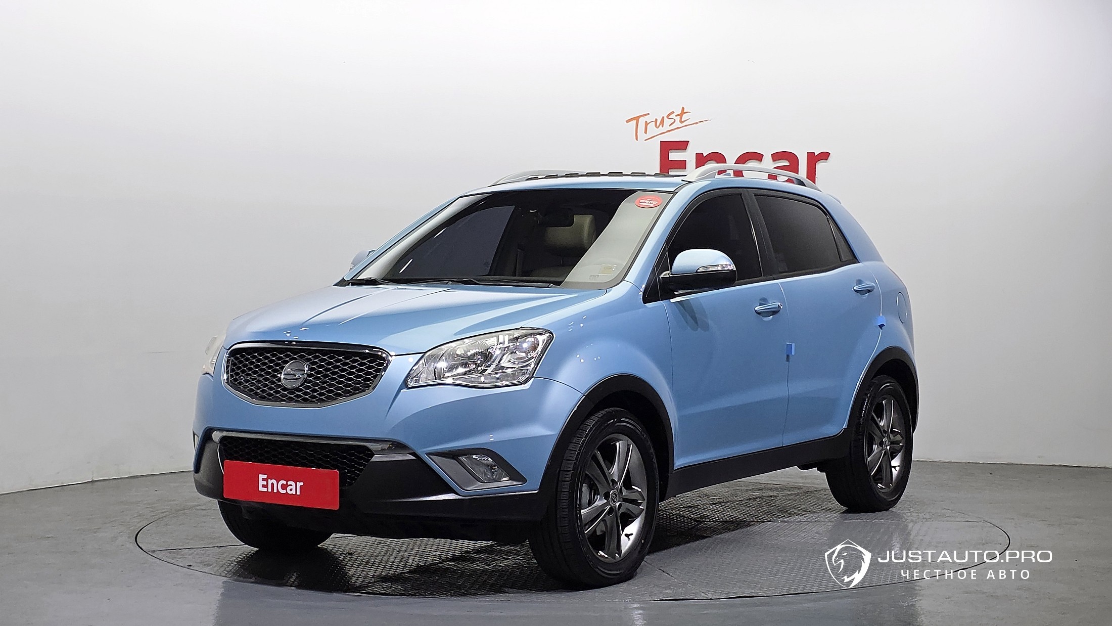 Автомобиль KG_Mobility_Ssangyong KORANDO
