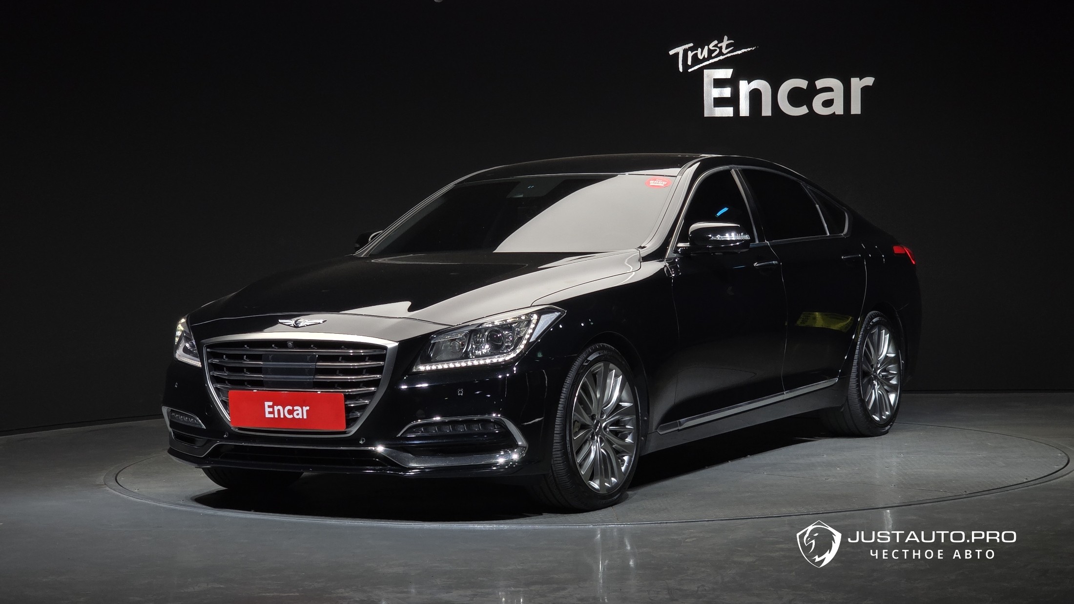 Автомобиль Genesis G80