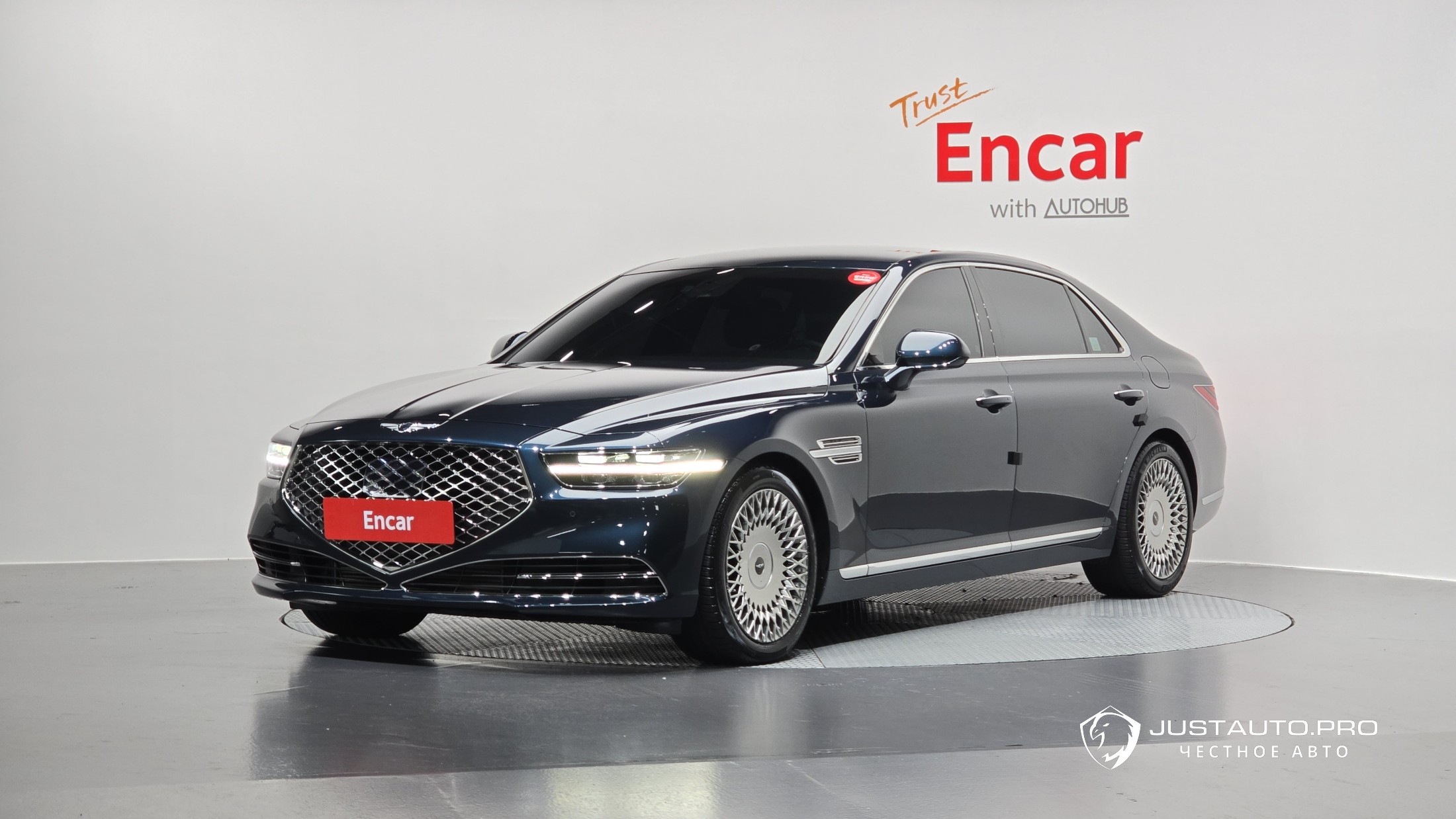 Автомобиль Genesis G90