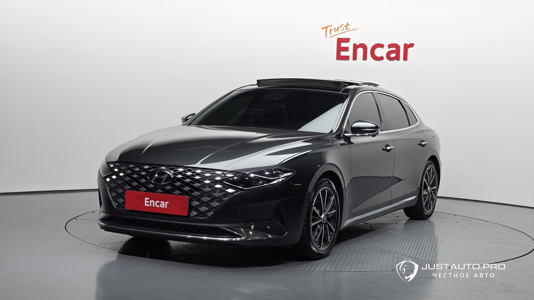 Автомобиль Hyundai Grandeur