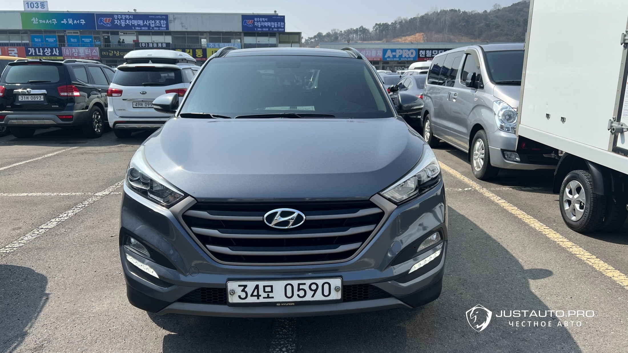 Автомобиль Hyundai Tucson