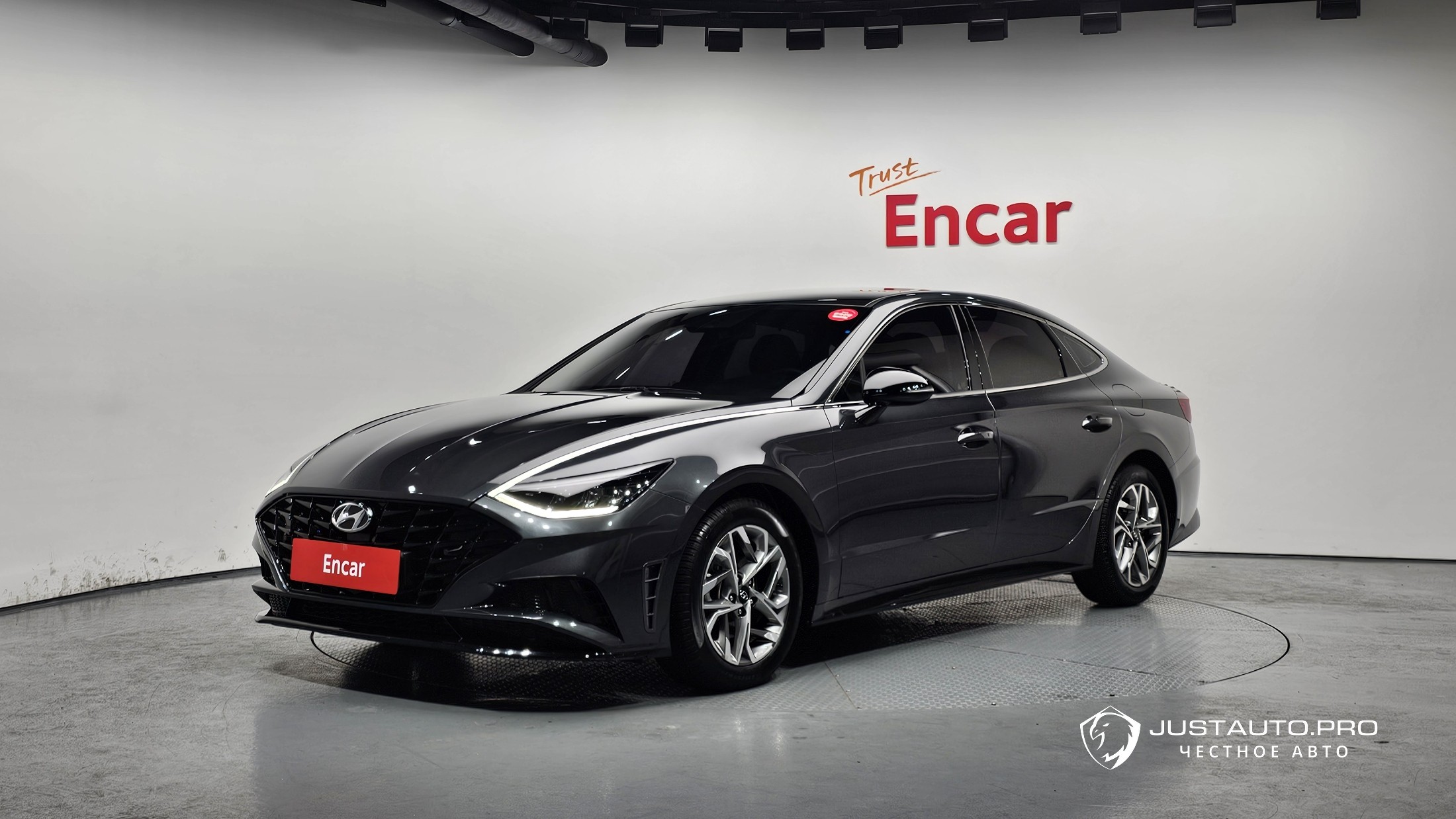 Автомобиль Hyundai Sonata
