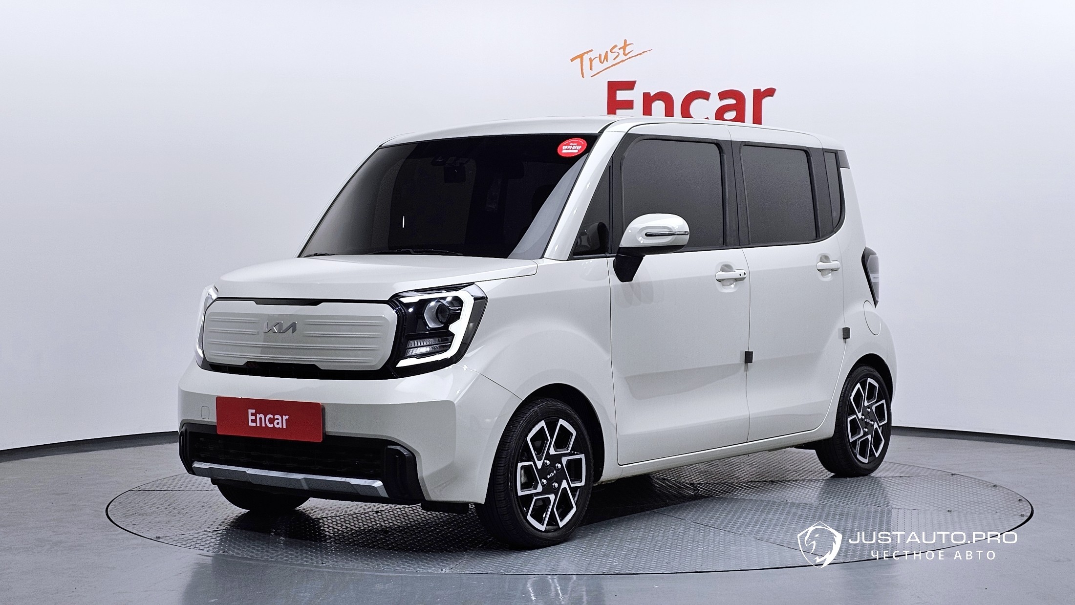 Автомобиль Kia RAY