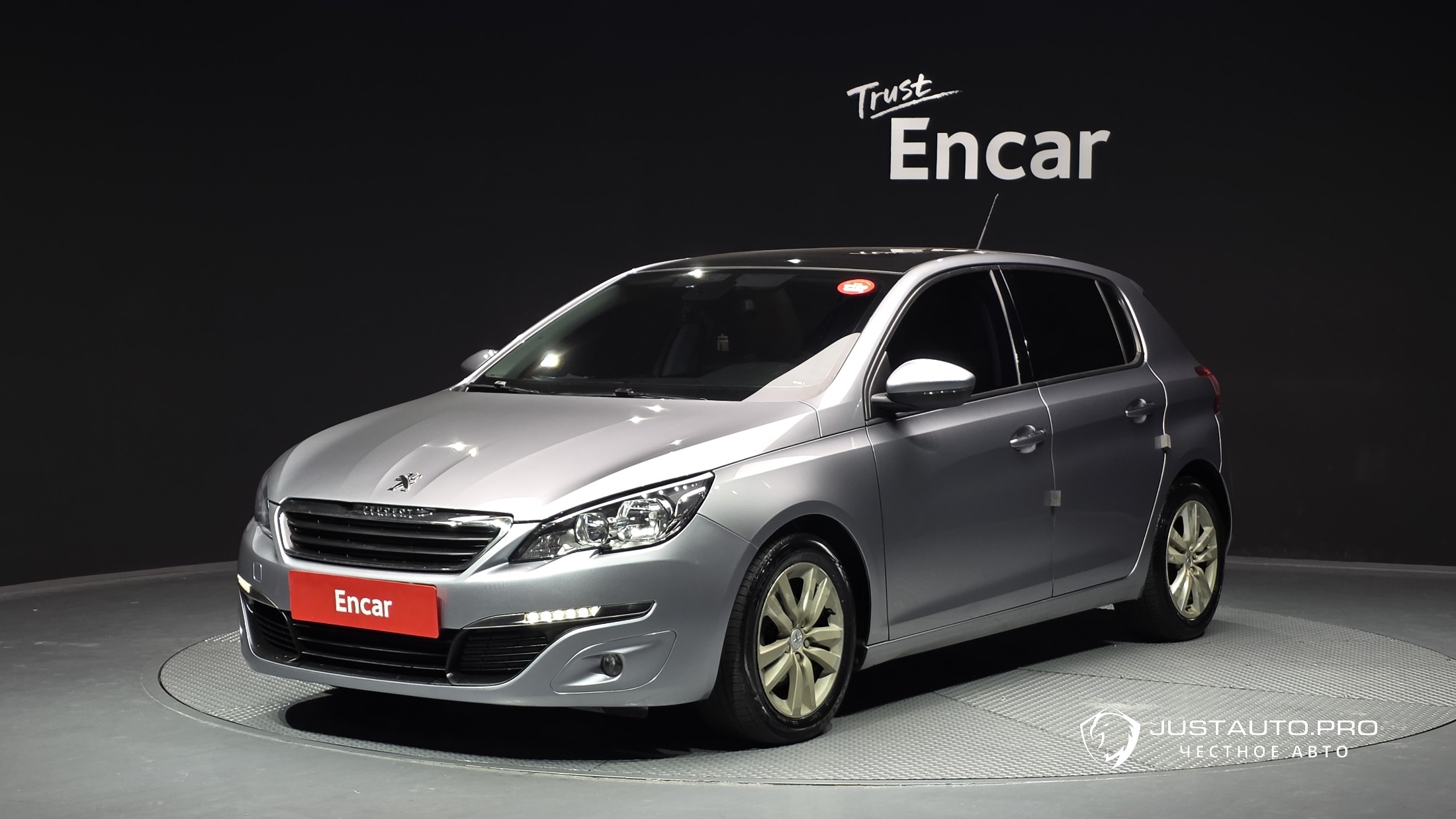 Автомобиль Peugeot 308