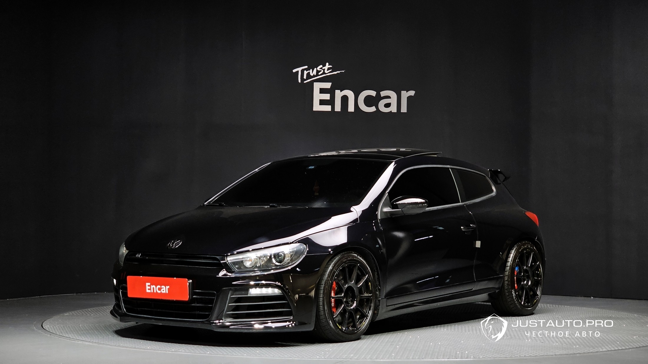 Автомобиль Volkswagen Scirocco
