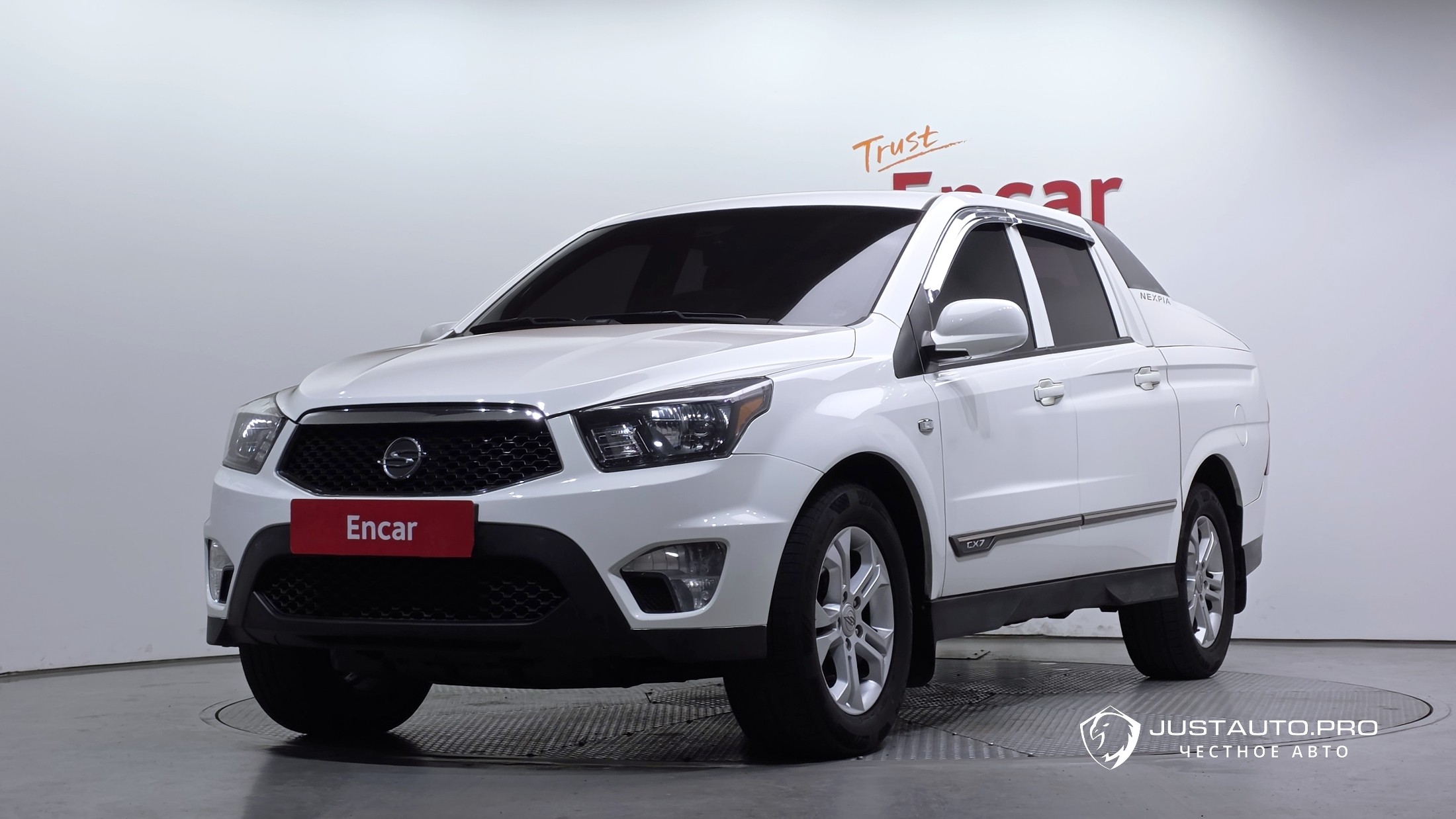 Автомобиль KG_Mobility_Ssangyong KORANDO