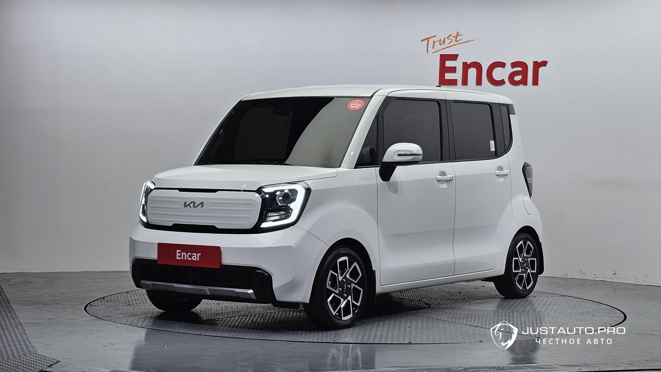 Автомобиль Kia RAY