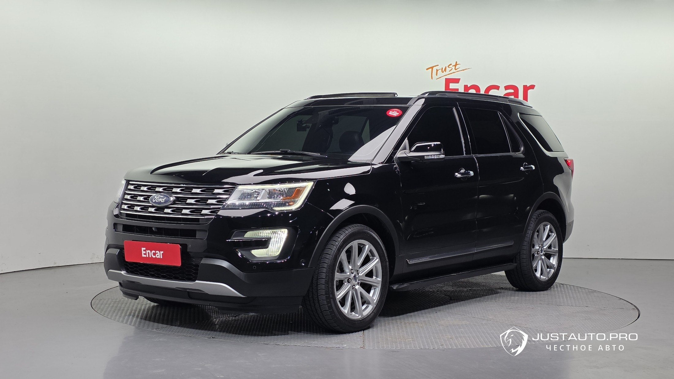 Автомобиль Ford Explorer