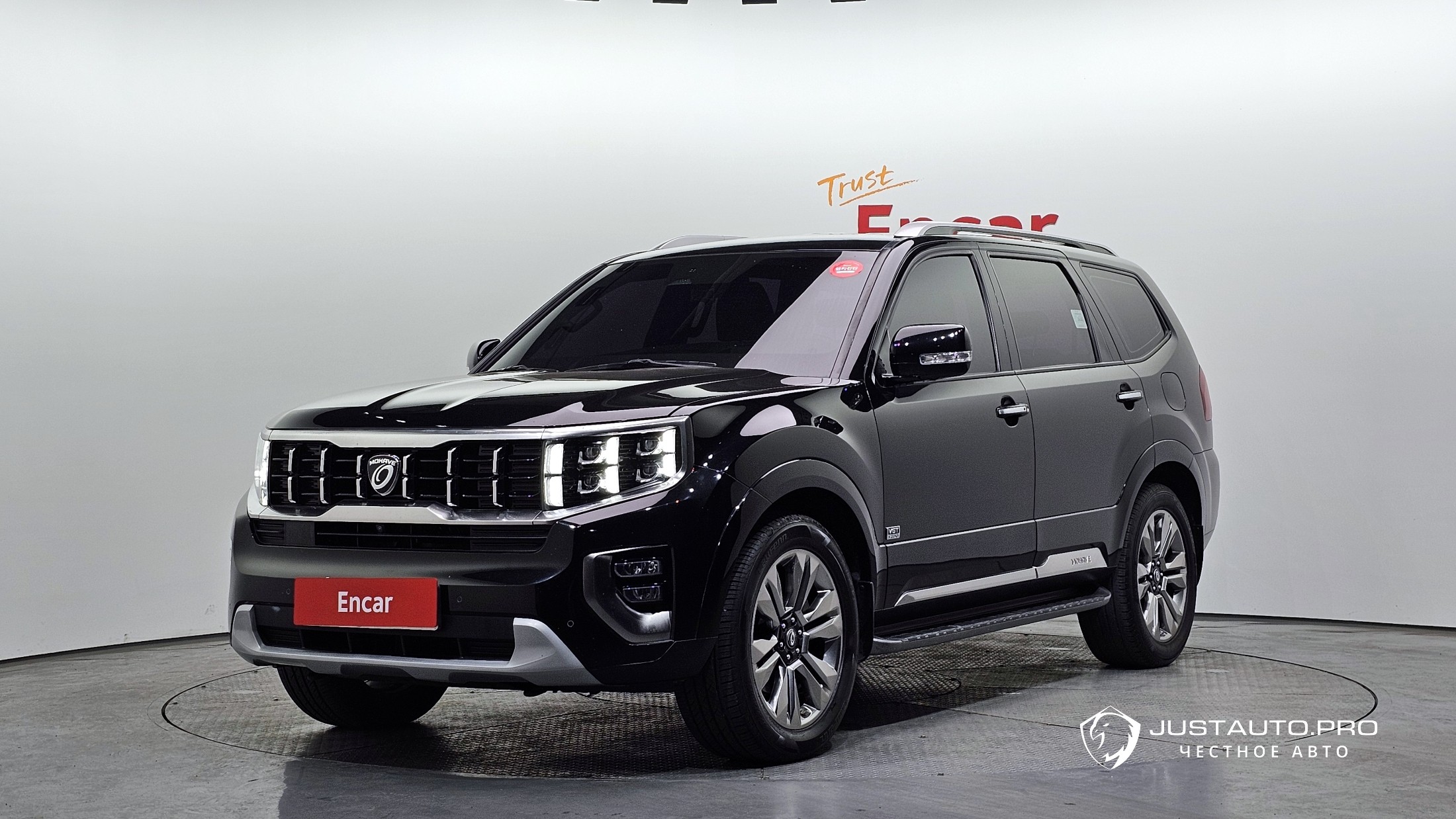 Автомобиль Kia Mohave